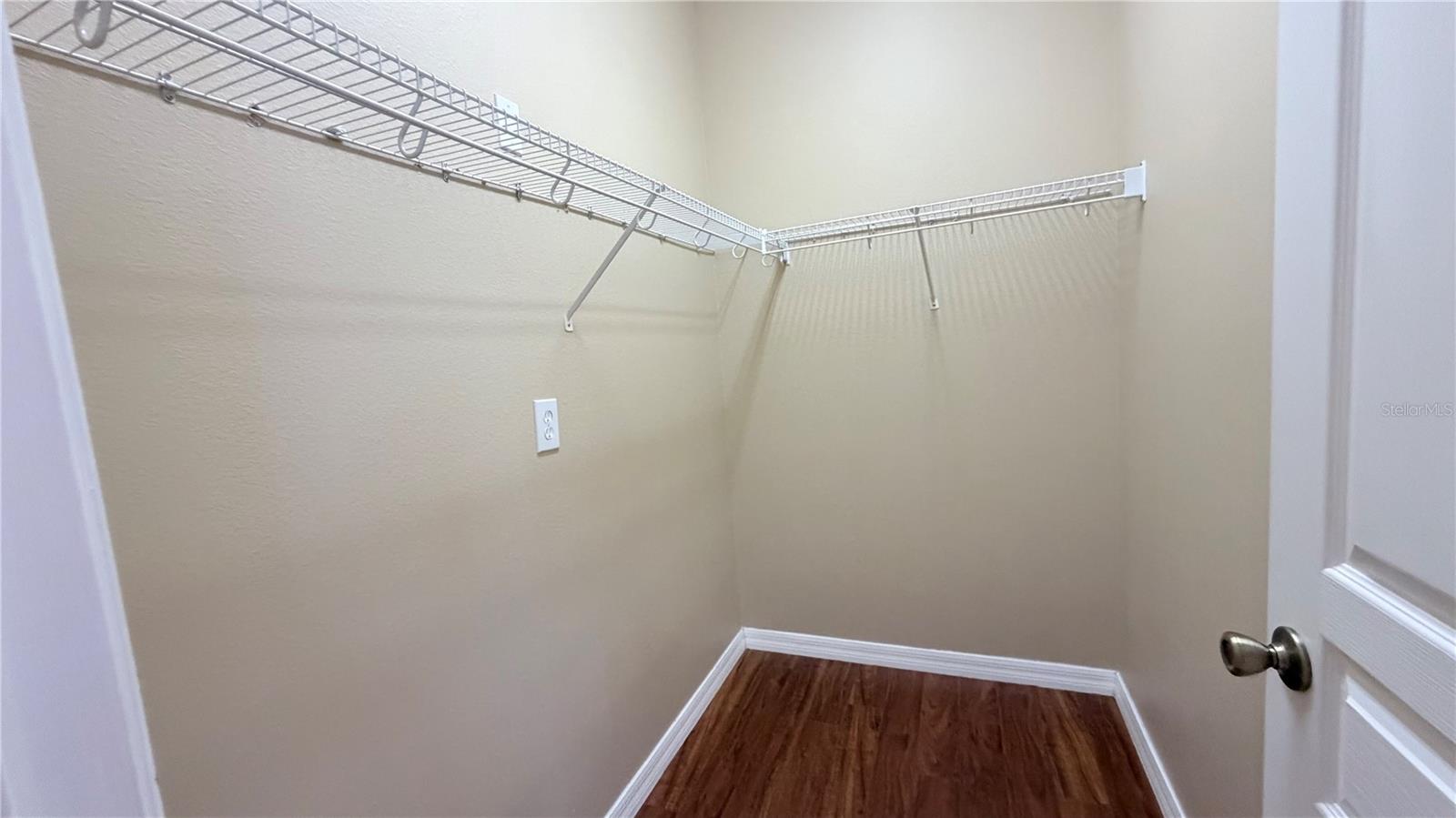 PARKSIDE AT ERROL ESTATES - Residential Lease