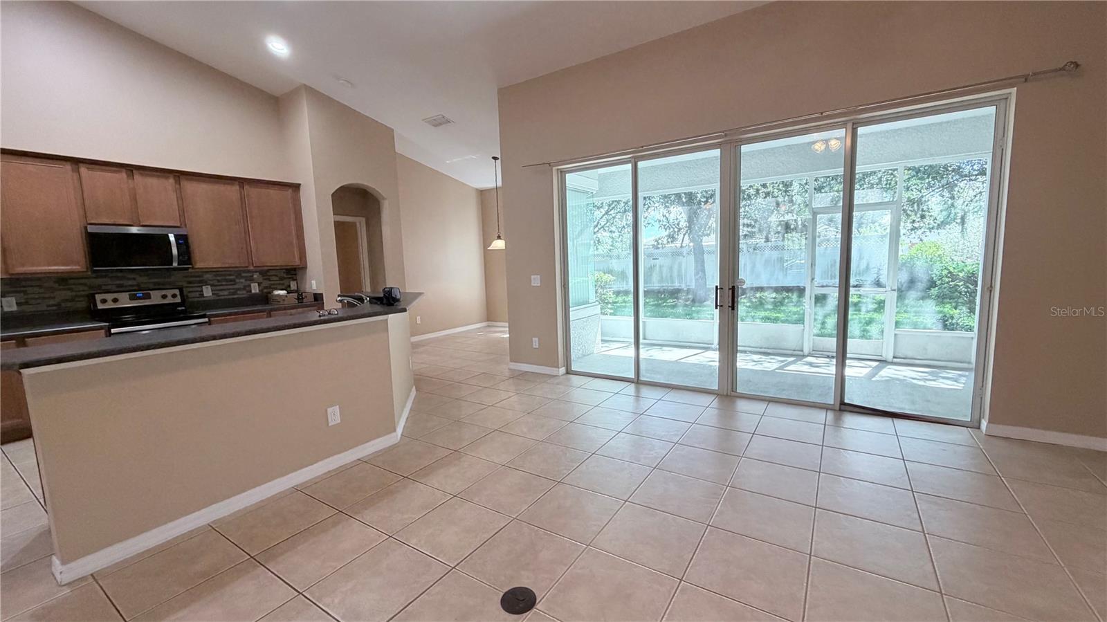 PARKSIDE AT ERROL ESTATES - Residential Lease