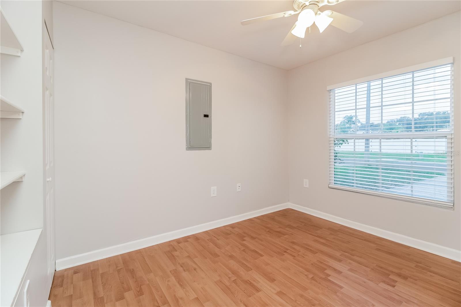 LAKEVIEW VILLAGE SEC L UNI - Residential Lease