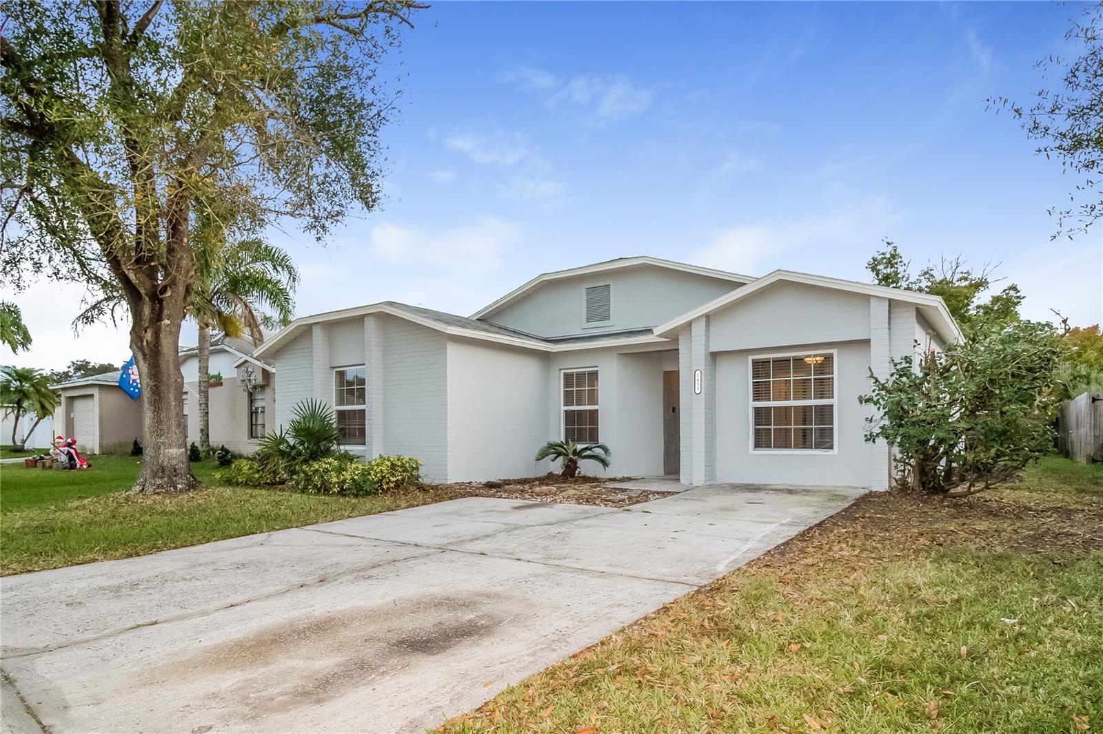 LAKEVIEW VILLAGE SEC L UNI - Residential Lease