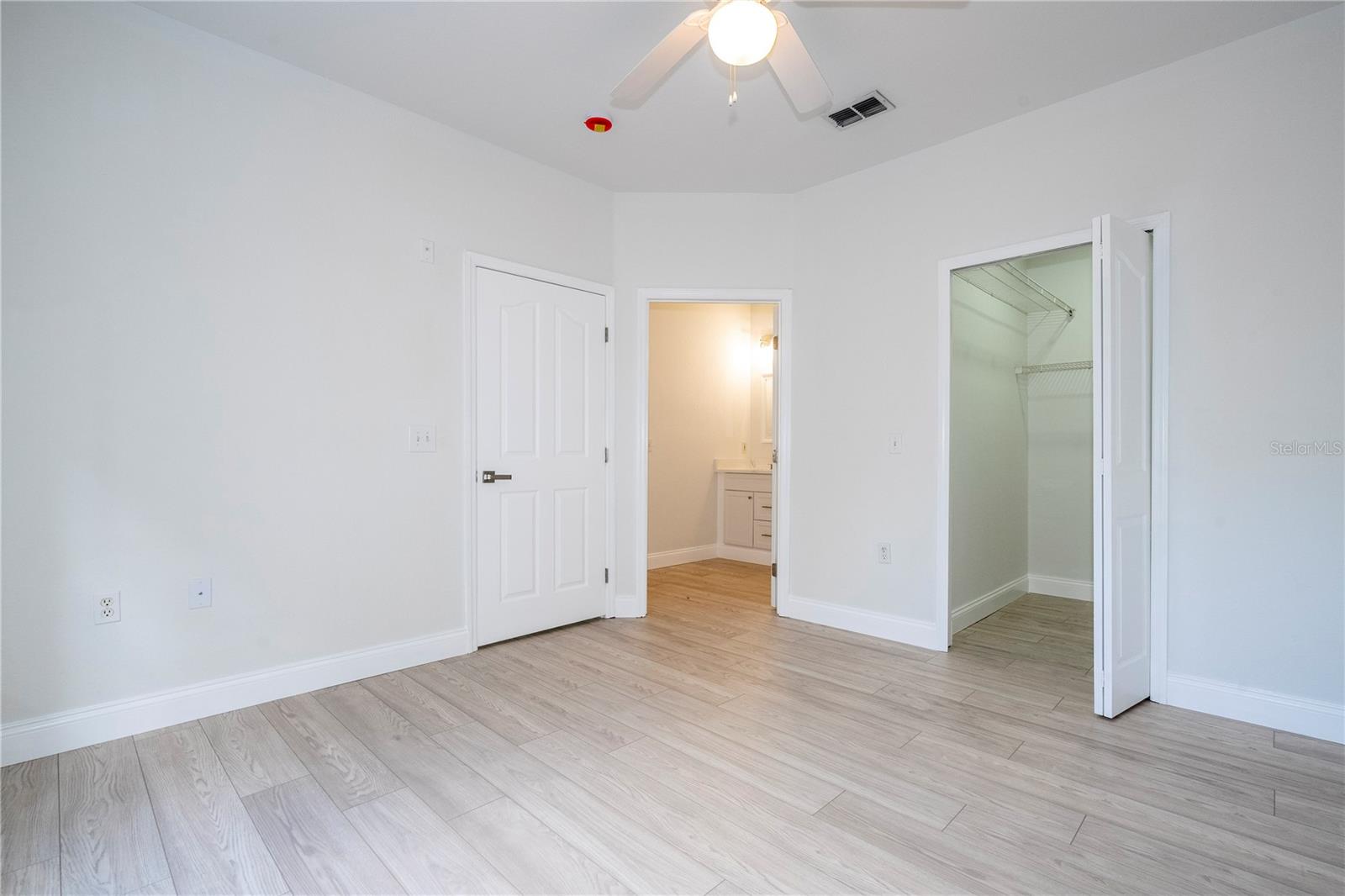 VISCONTI WEST CONDOMINIUM - Residential