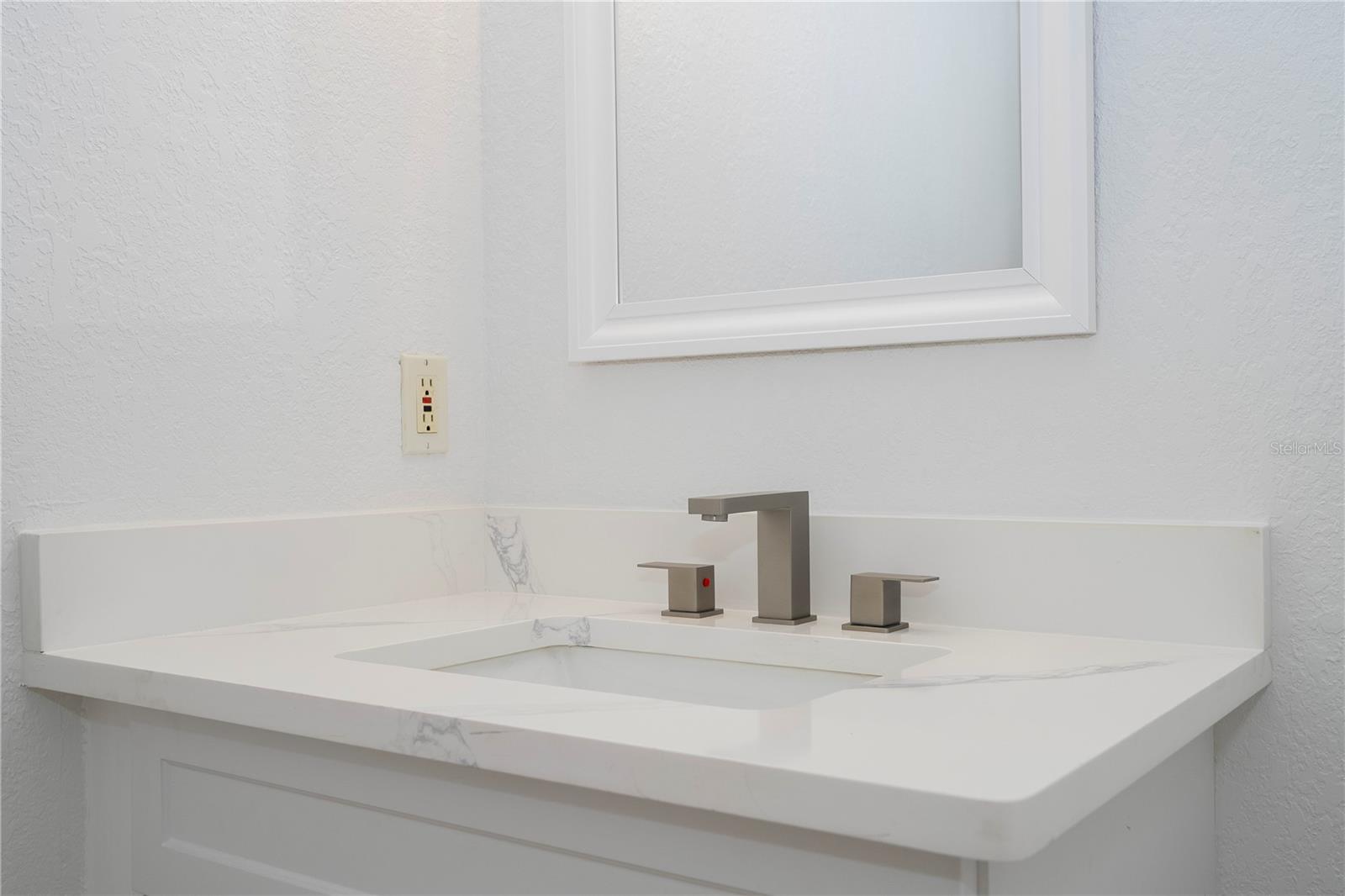 VISCONTI WEST CONDOMINIUM - Residential
