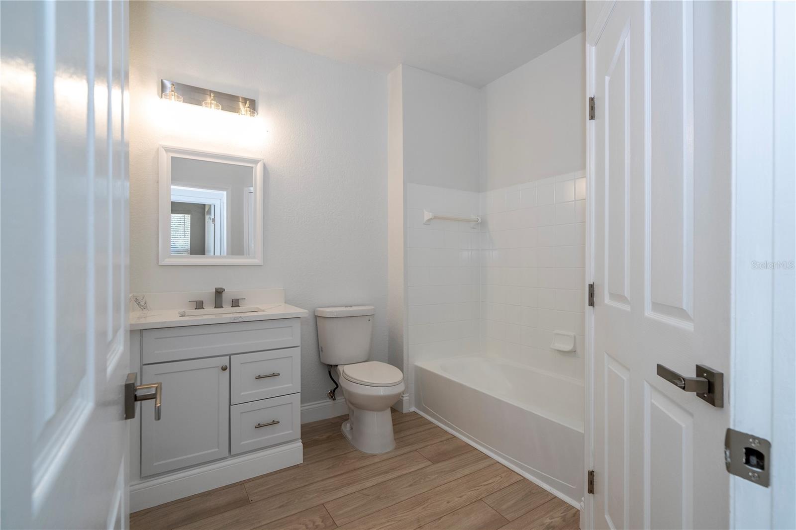VISCONTI WEST CONDOMINIUM - Residential