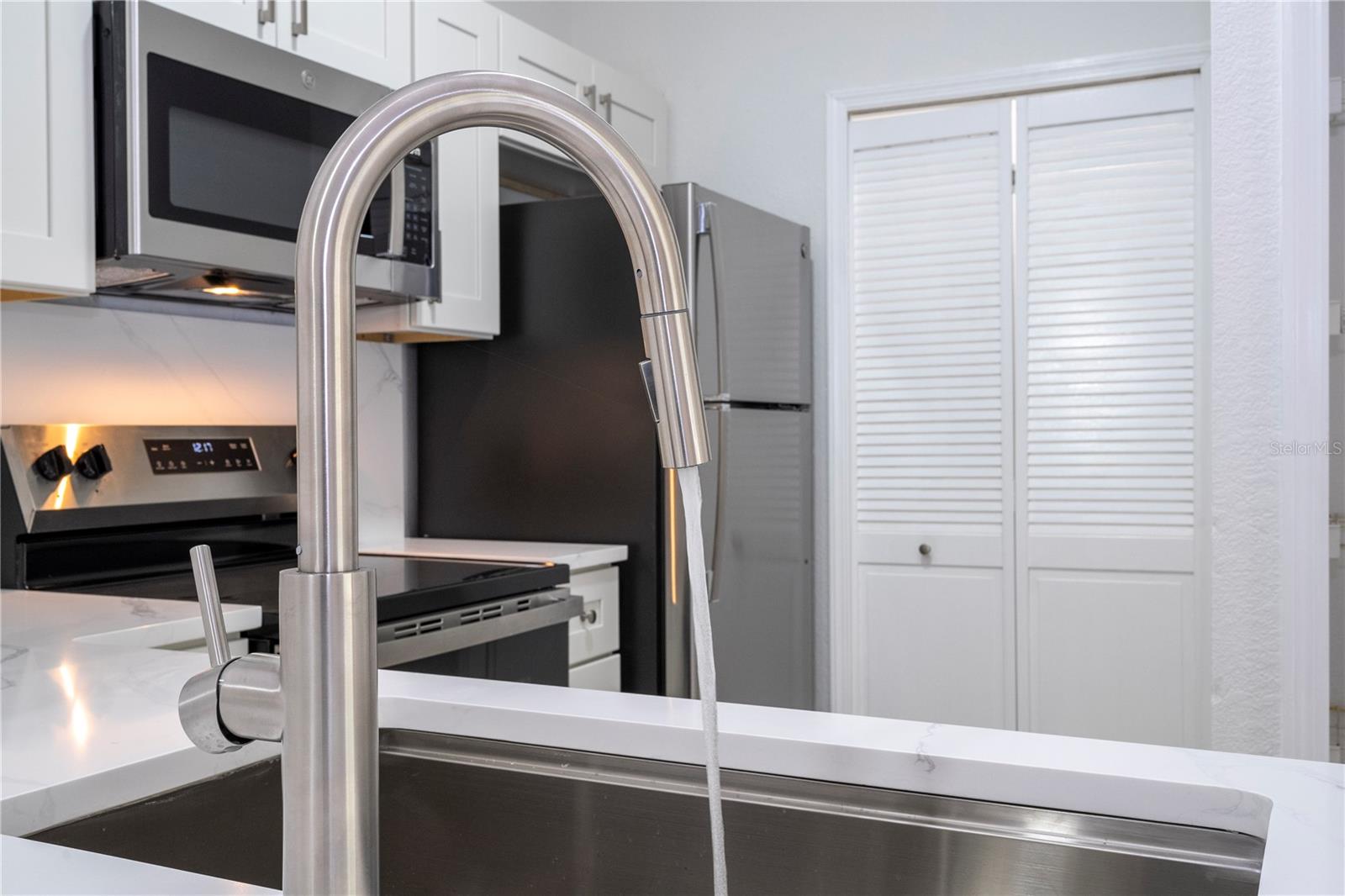 VISCONTI WEST CONDOMINIUM - Residential