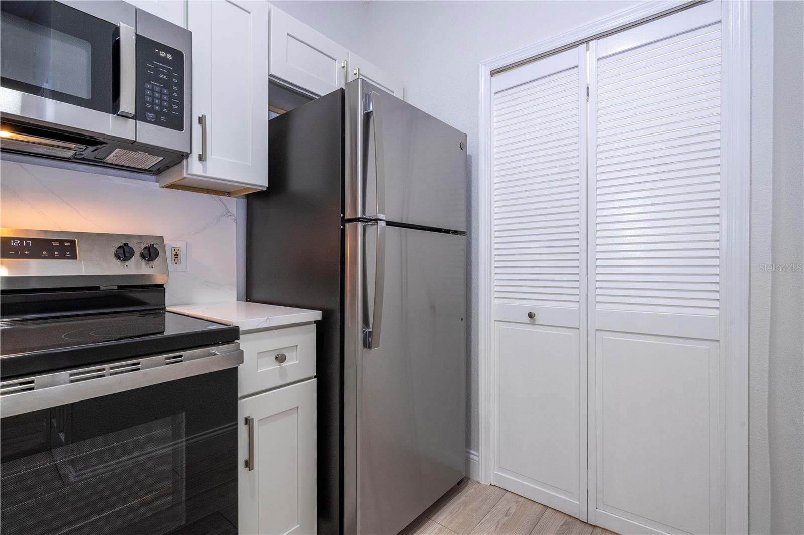 VISCONTI WEST CONDOMINIUM - Residential