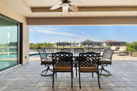 A home in PORT CHARLOTTE