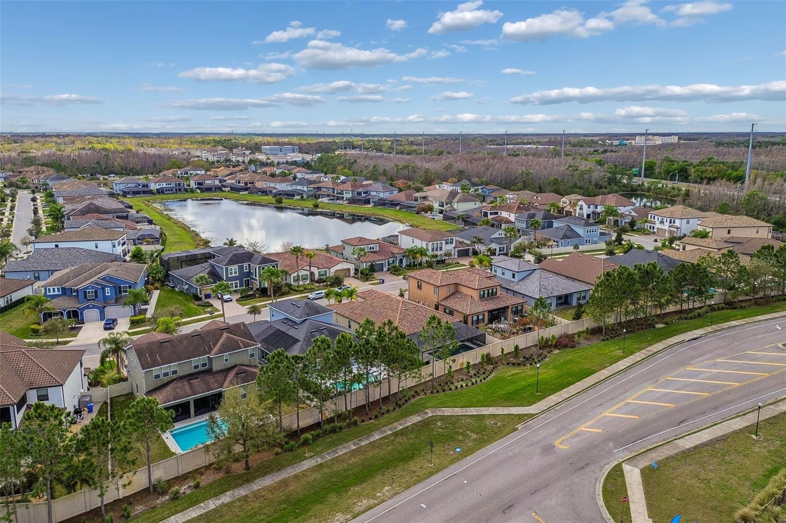 PROMENADE AT LAKE PARK PH - Residential