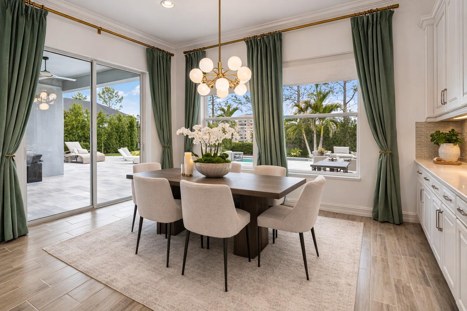 PROMENADE AT LAKE PARK PH - Residential