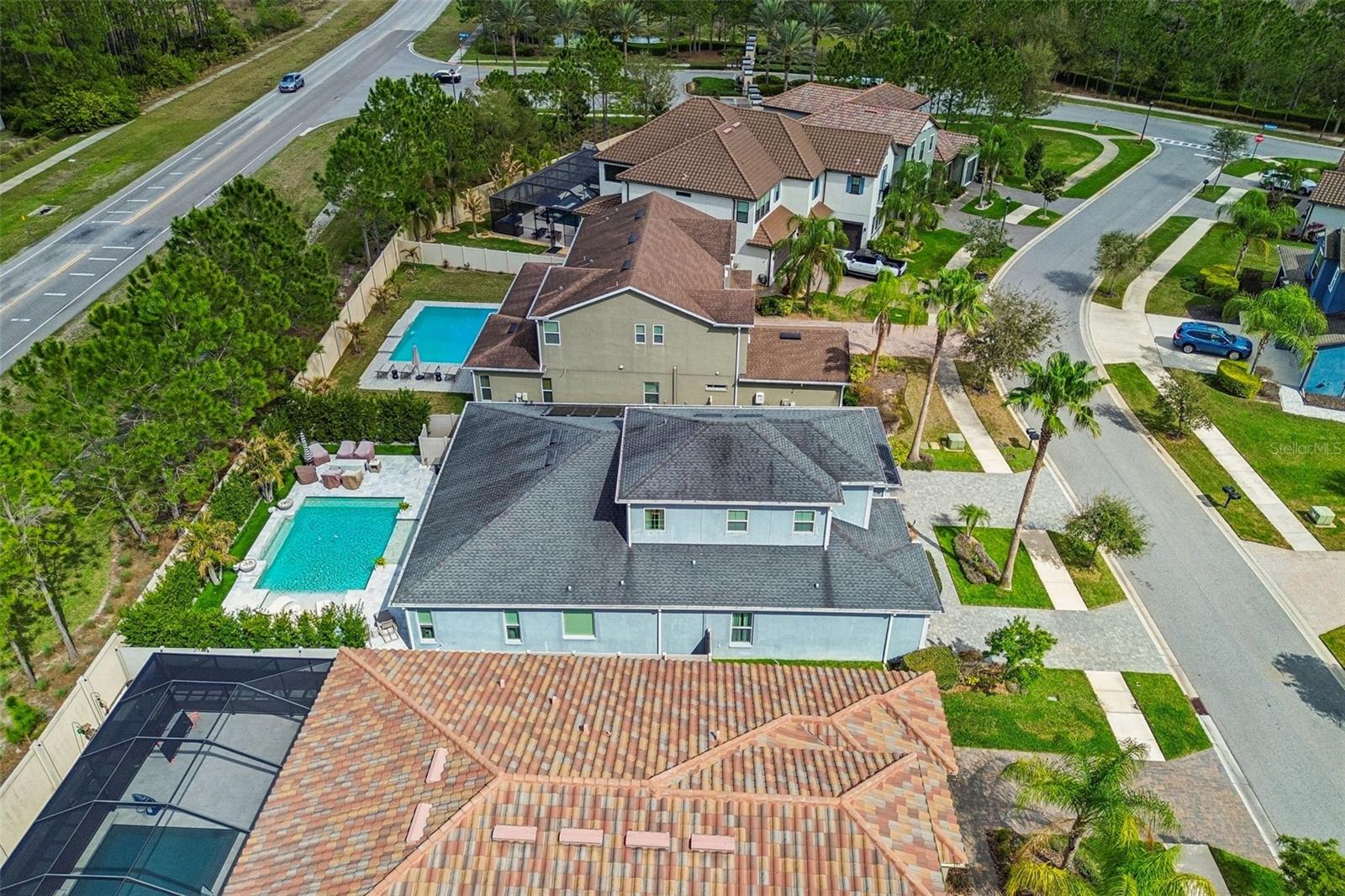 PROMENADE AT LAKE PARK PH - Residential