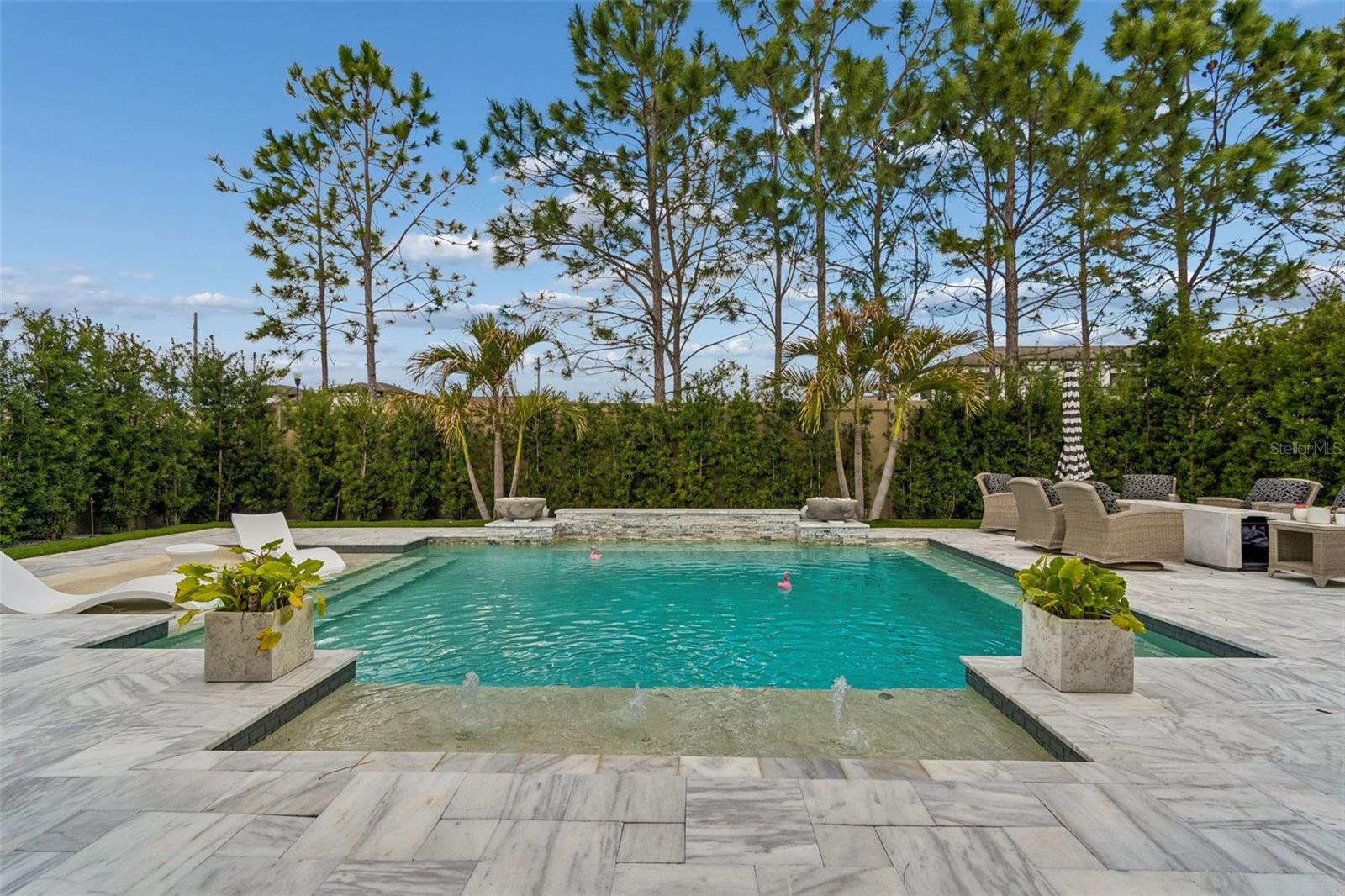 PROMENADE AT LAKE PARK PH - Residential