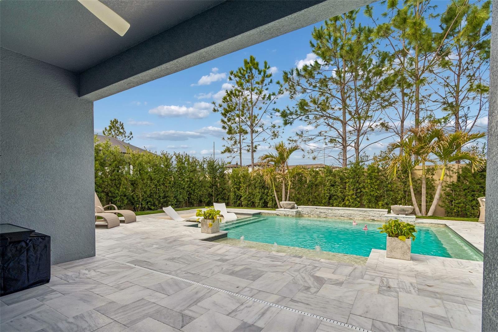 PROMENADE AT LAKE PARK PH - Residential