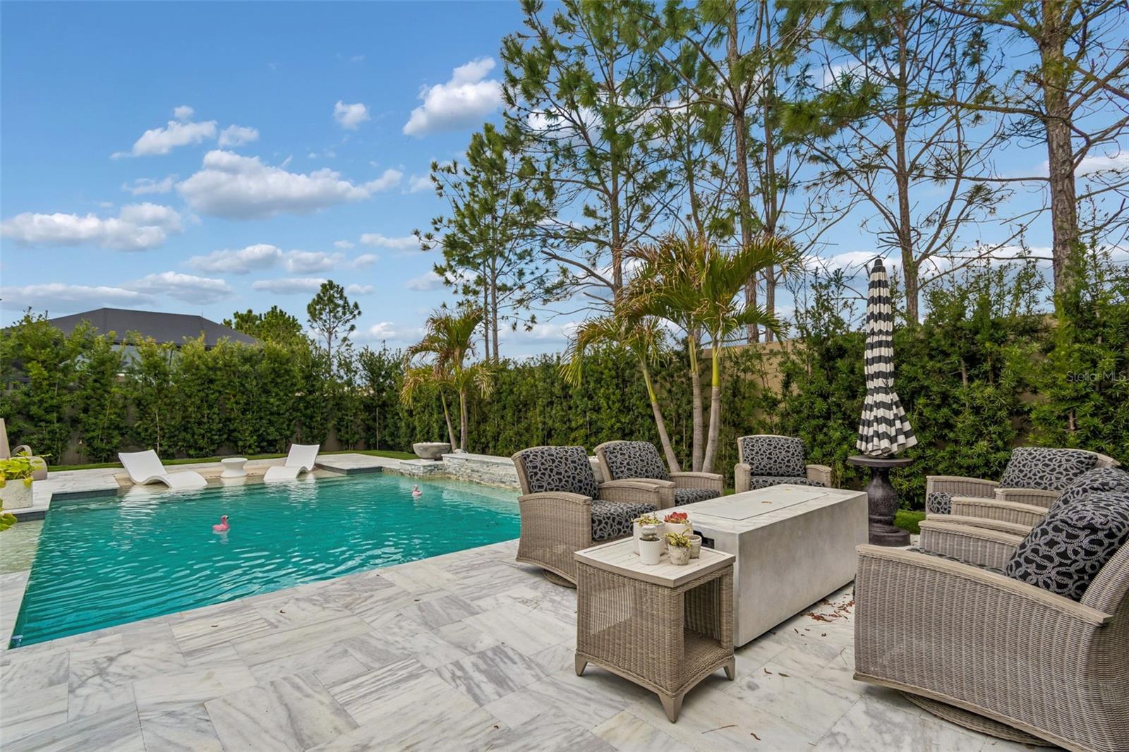 PROMENADE AT LAKE PARK PH - Residential