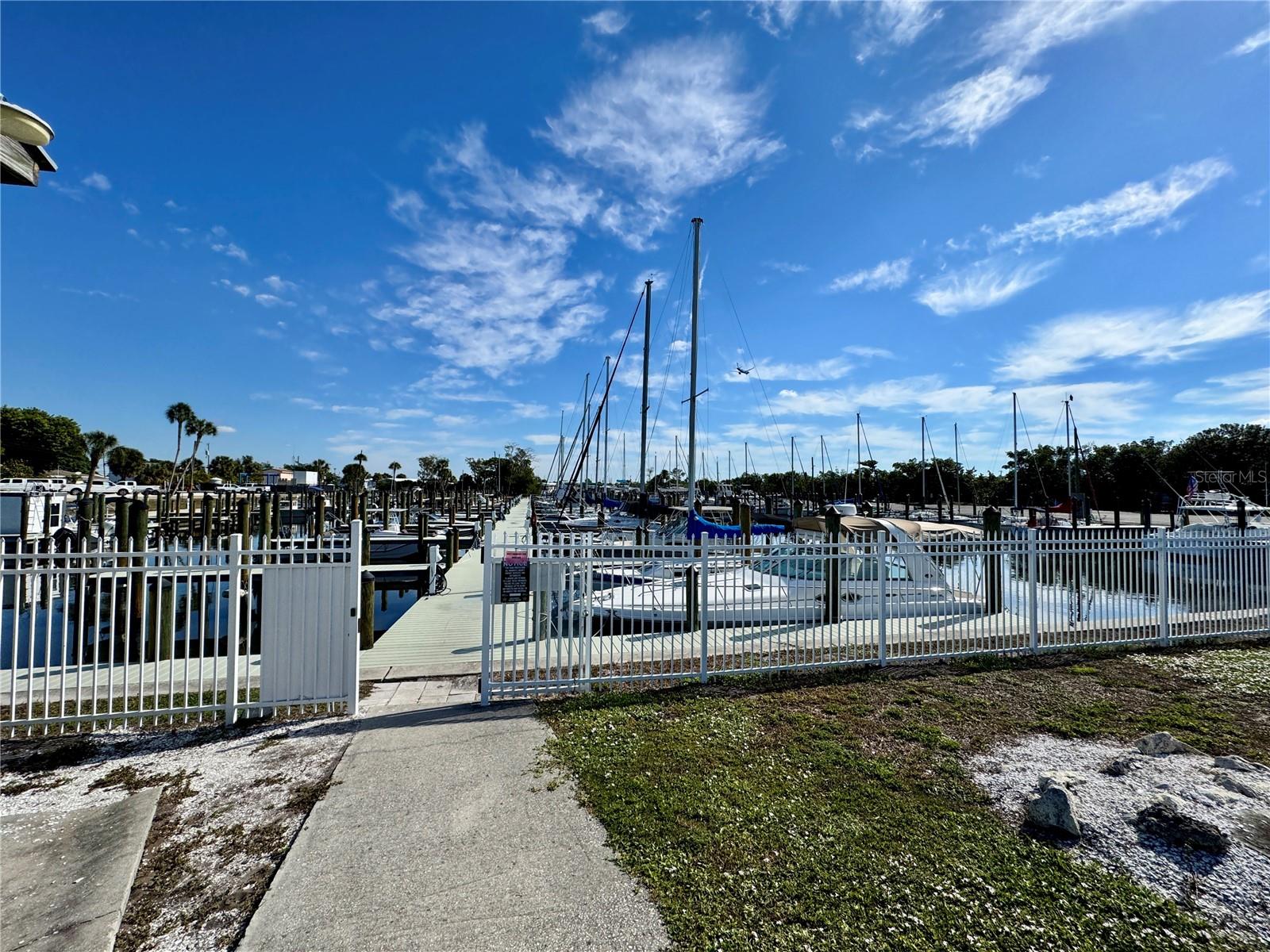 BAYSHORE GARDENS SEC 9B - Residential