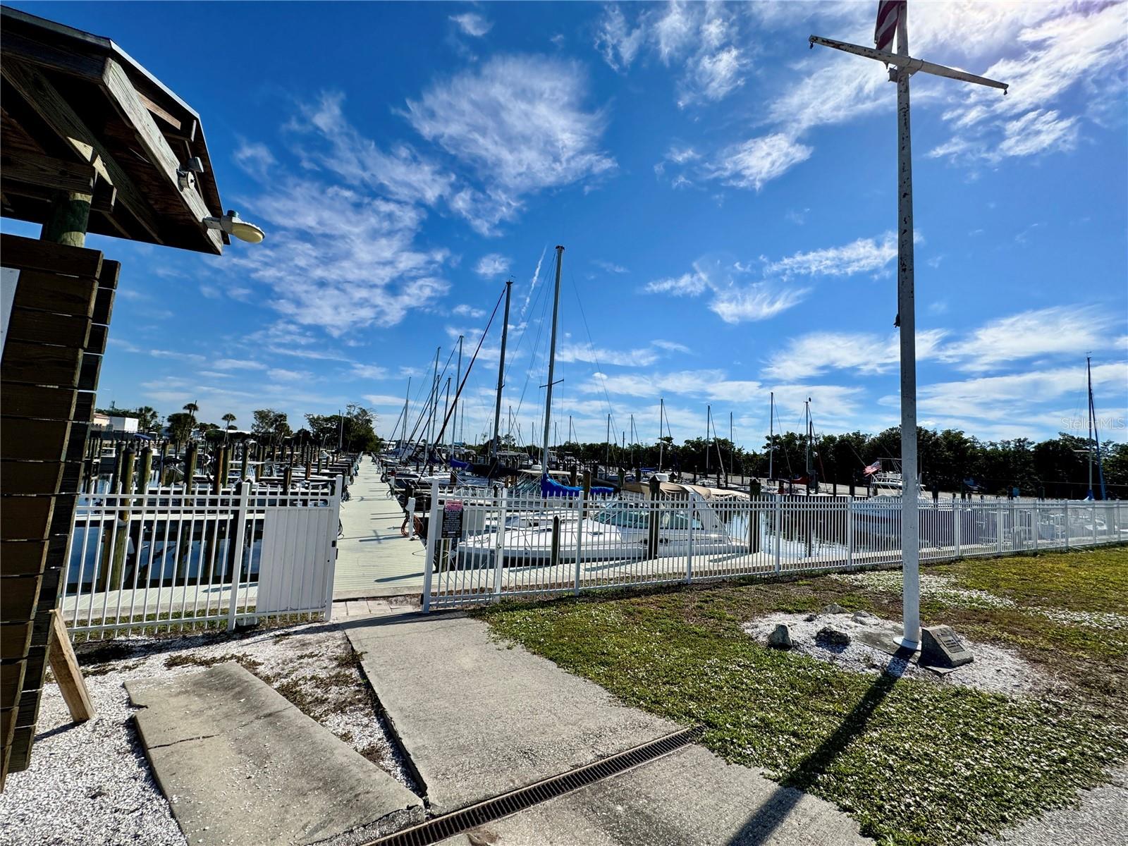 BAYSHORE GARDENS SEC 9B - Residential