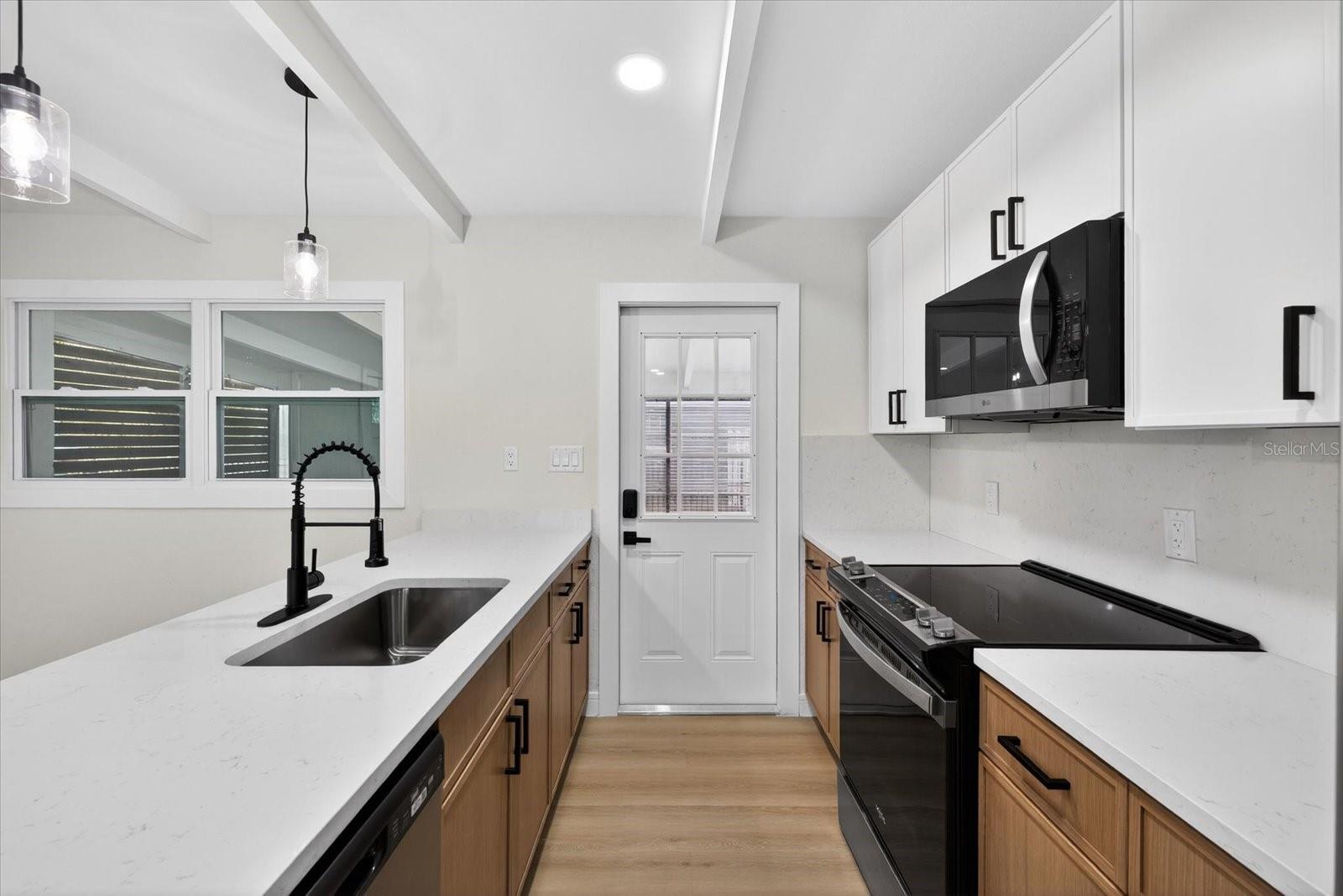 GANDY MANOR ESTATES - Residential