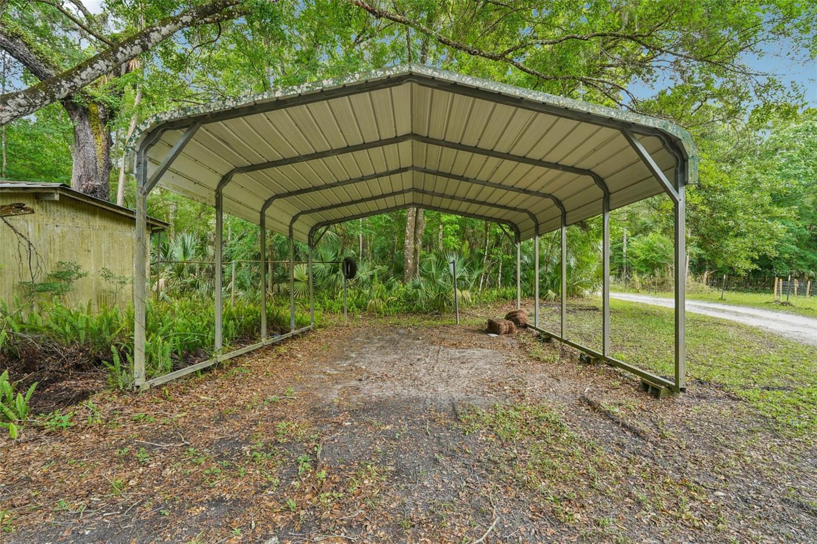 SHERWOOD FOREST UNREC - Residential