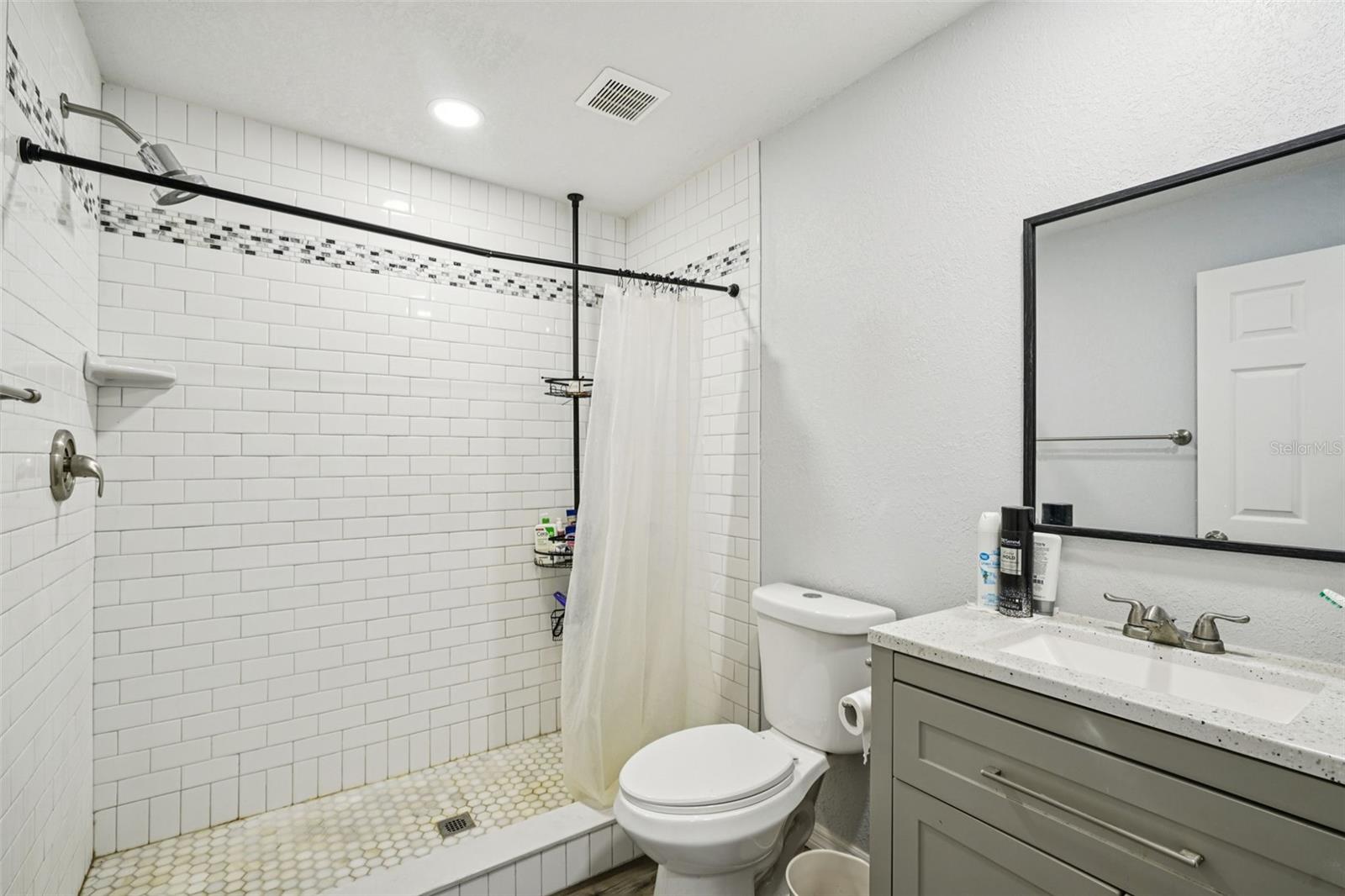 SHERWOOD FOREST UNREC - Residential