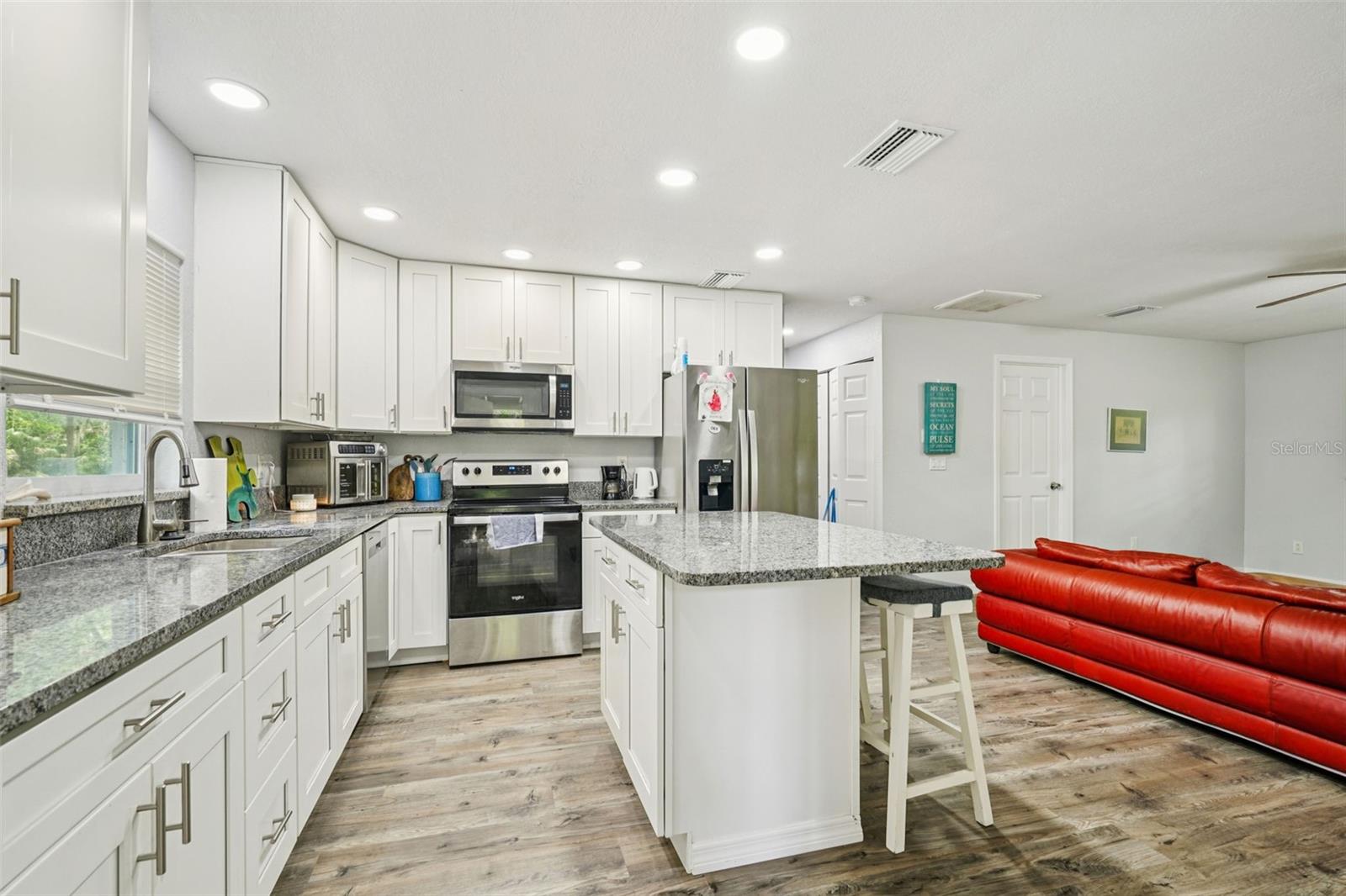 SHERWOOD FOREST UNREC - Residential