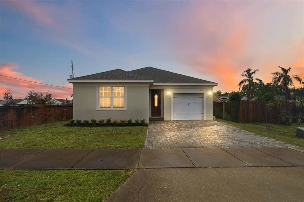 Photo of 508 Hibiscus Cove Drive, Orlando, FL 32807 (MLS # O6432326)