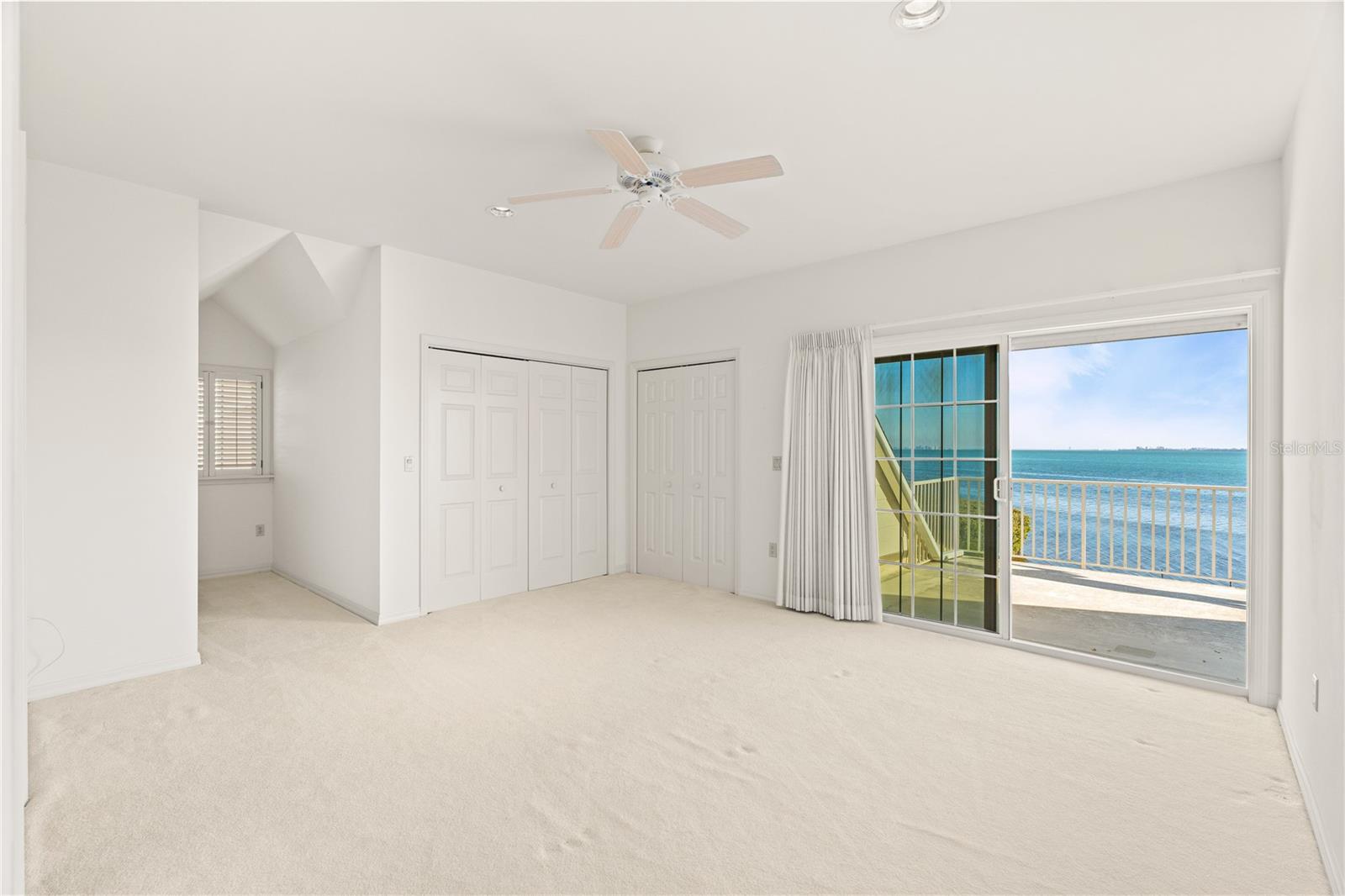 TIDY ISLAND PH II - Residential