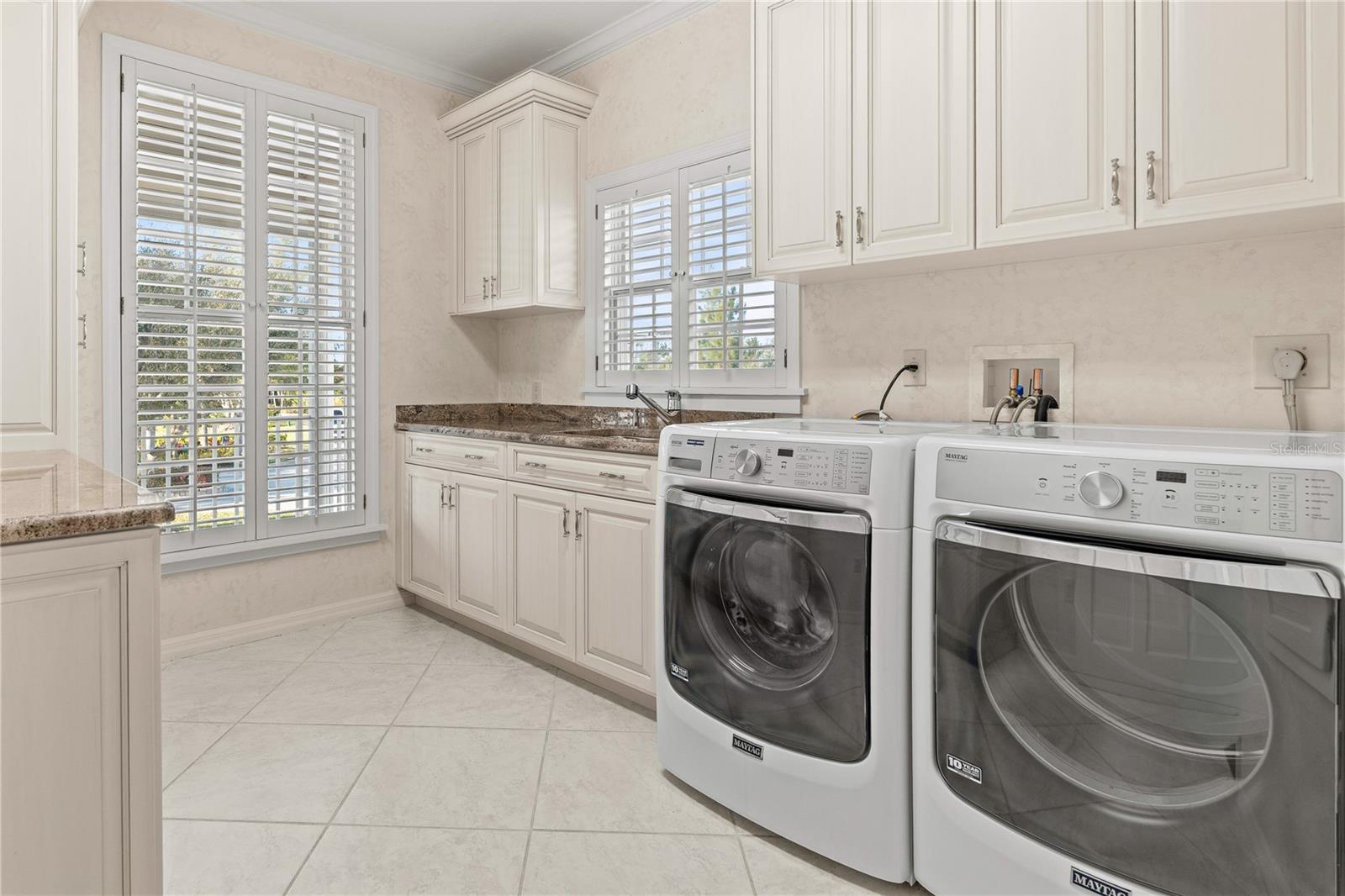 TIDY ISLAND PH II - Residential