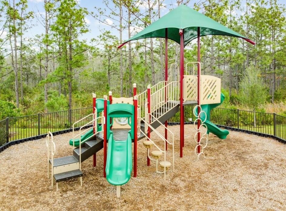 PINEWOOD RESERVE PHASE 3 - Residential