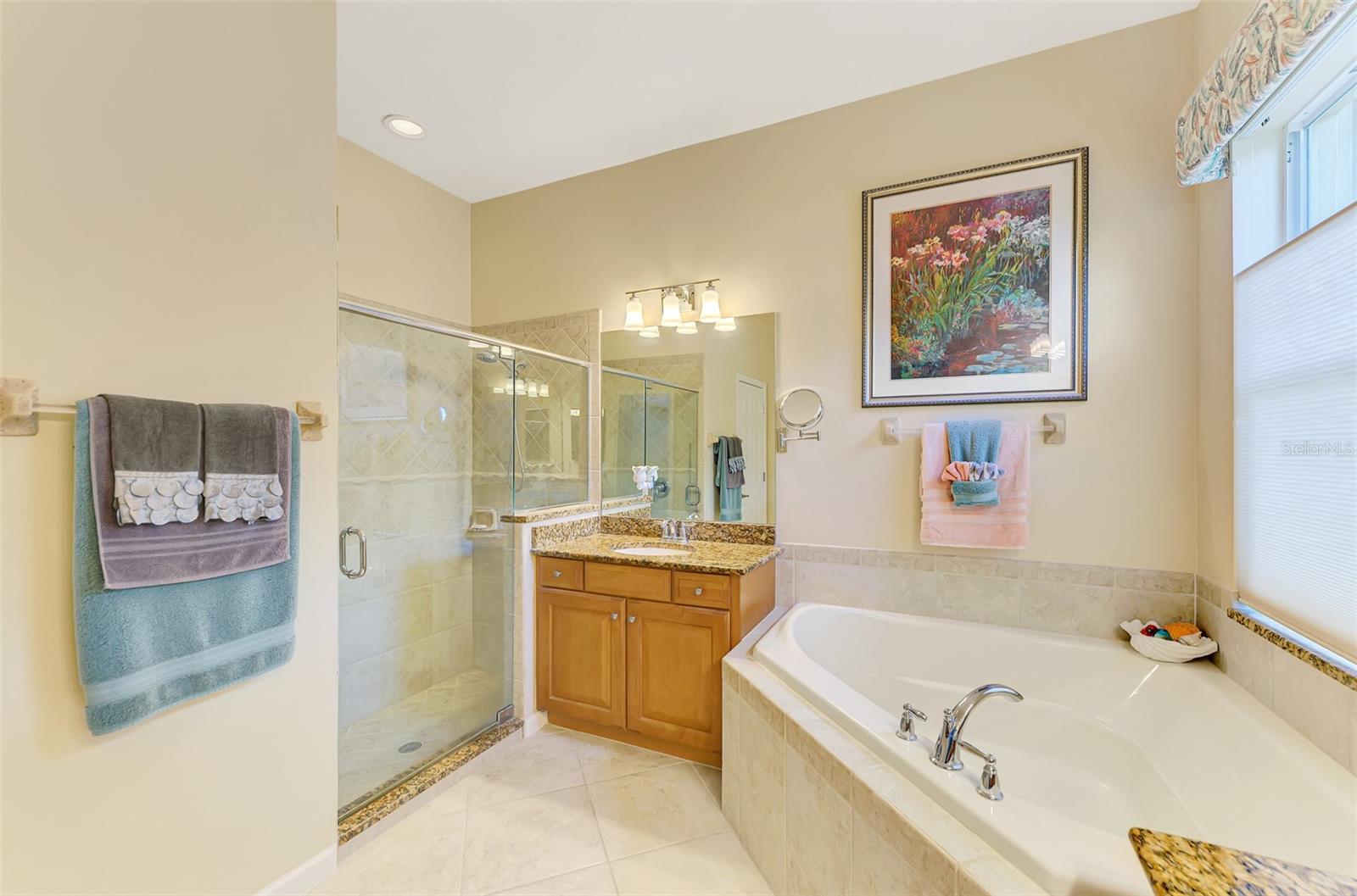 RIVERWOOD - Residential