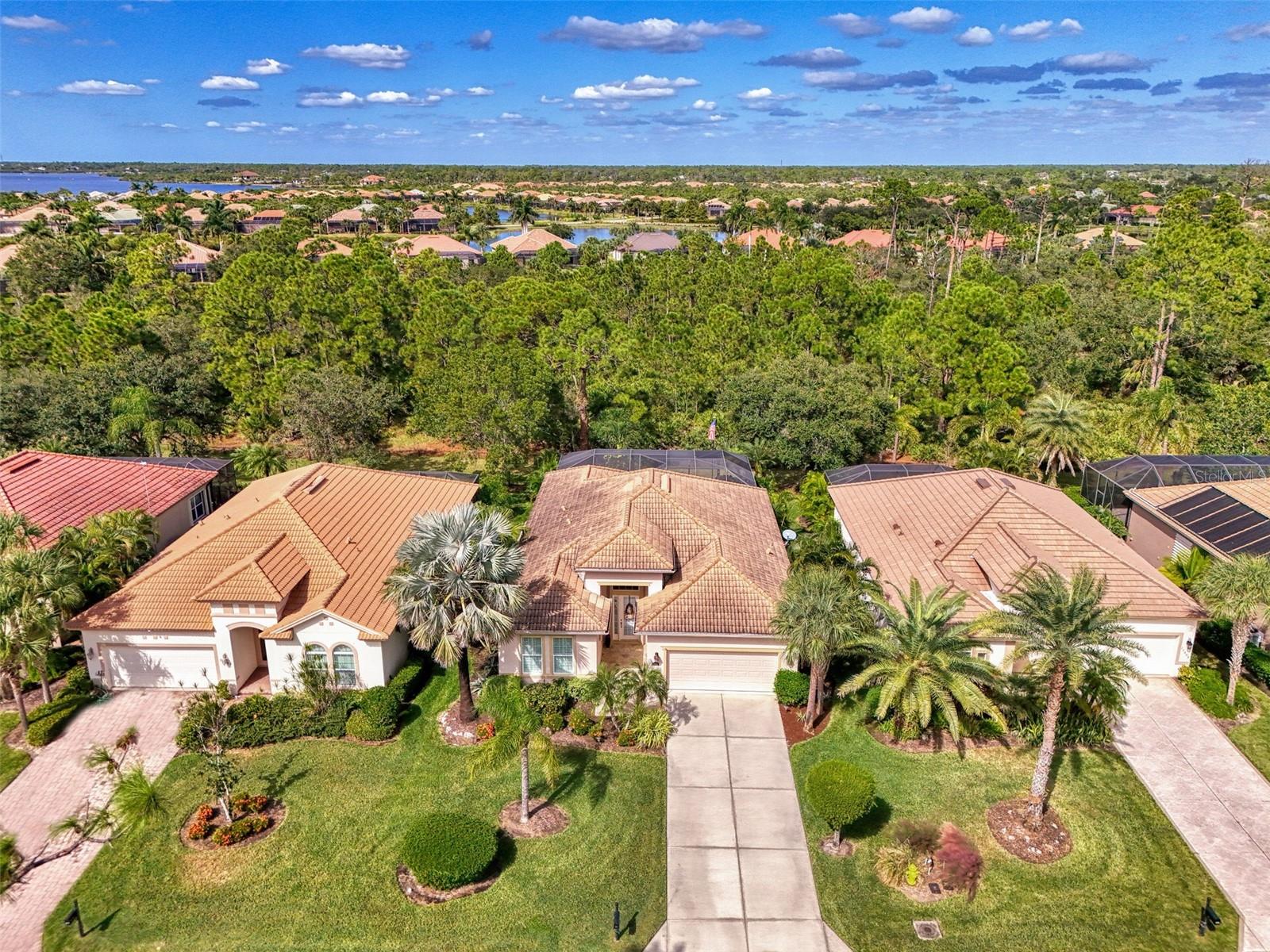 RIVERWOOD - Residential