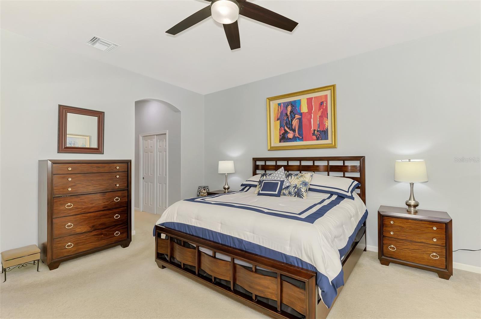 RIVERWOOD - Residential