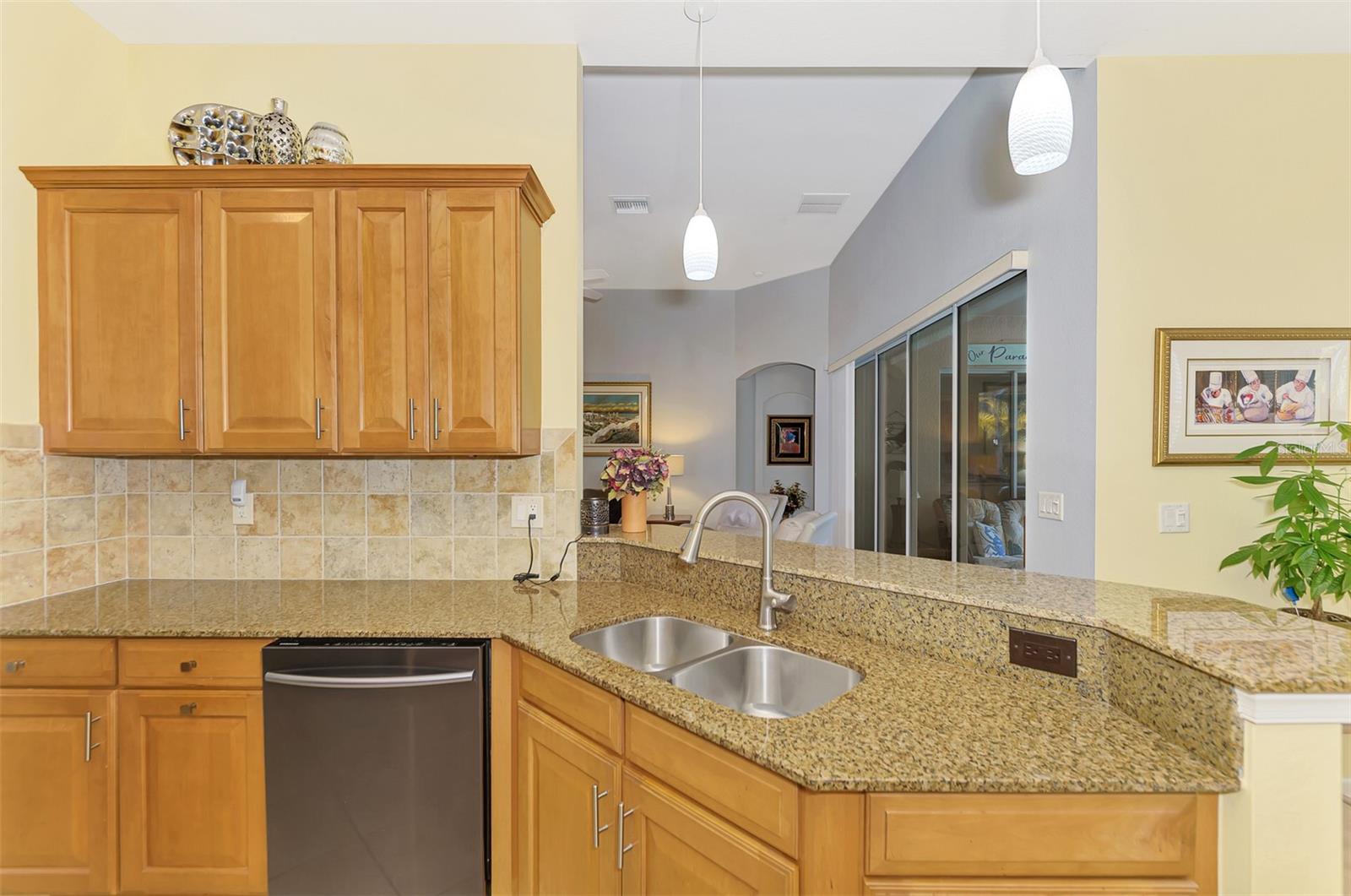 RIVERWOOD - Residential