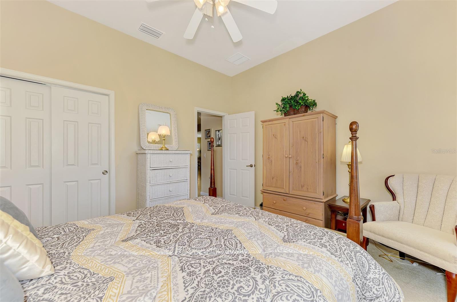 RIVERWOOD - Residential