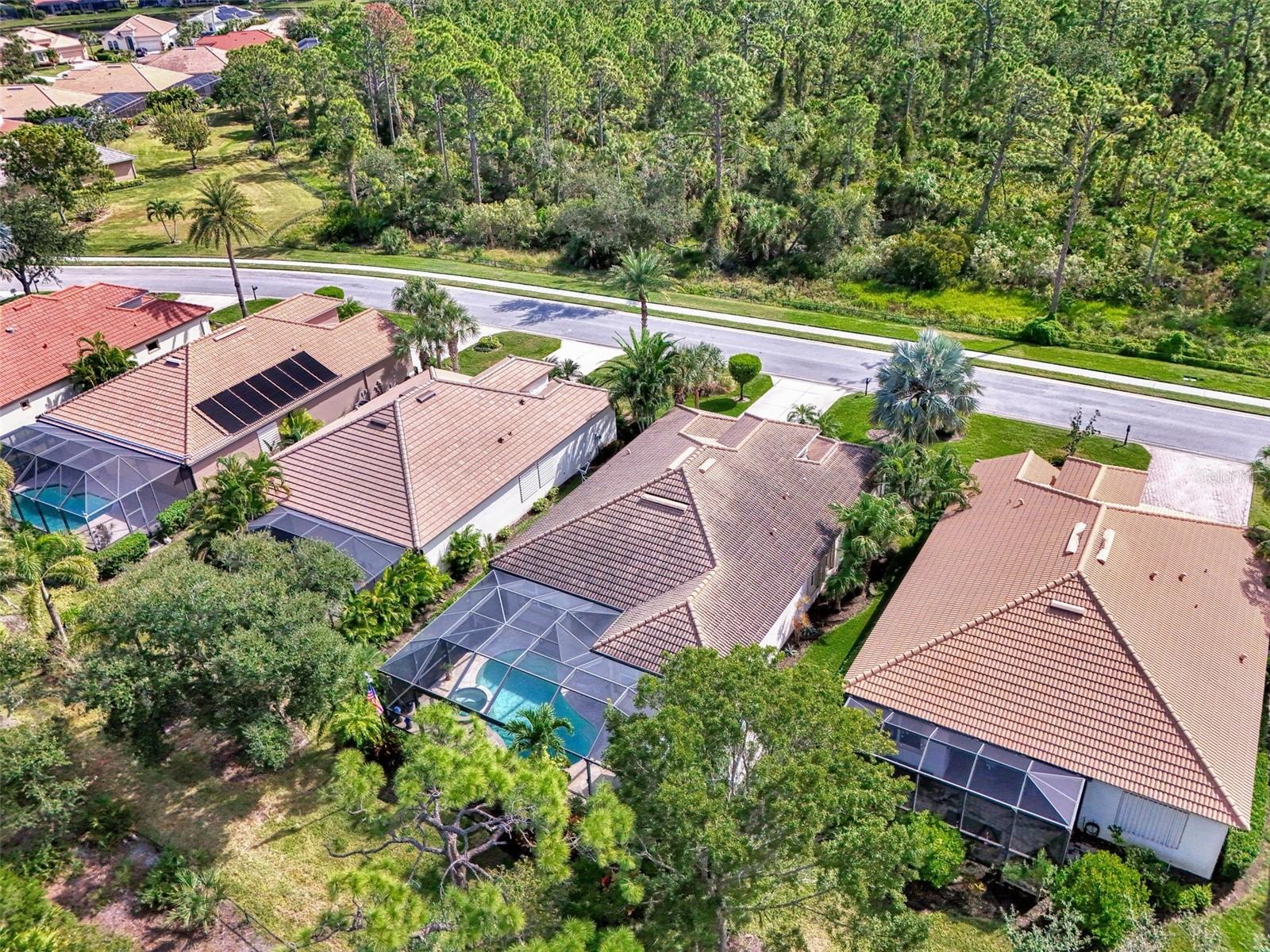 RIVERWOOD - Residential