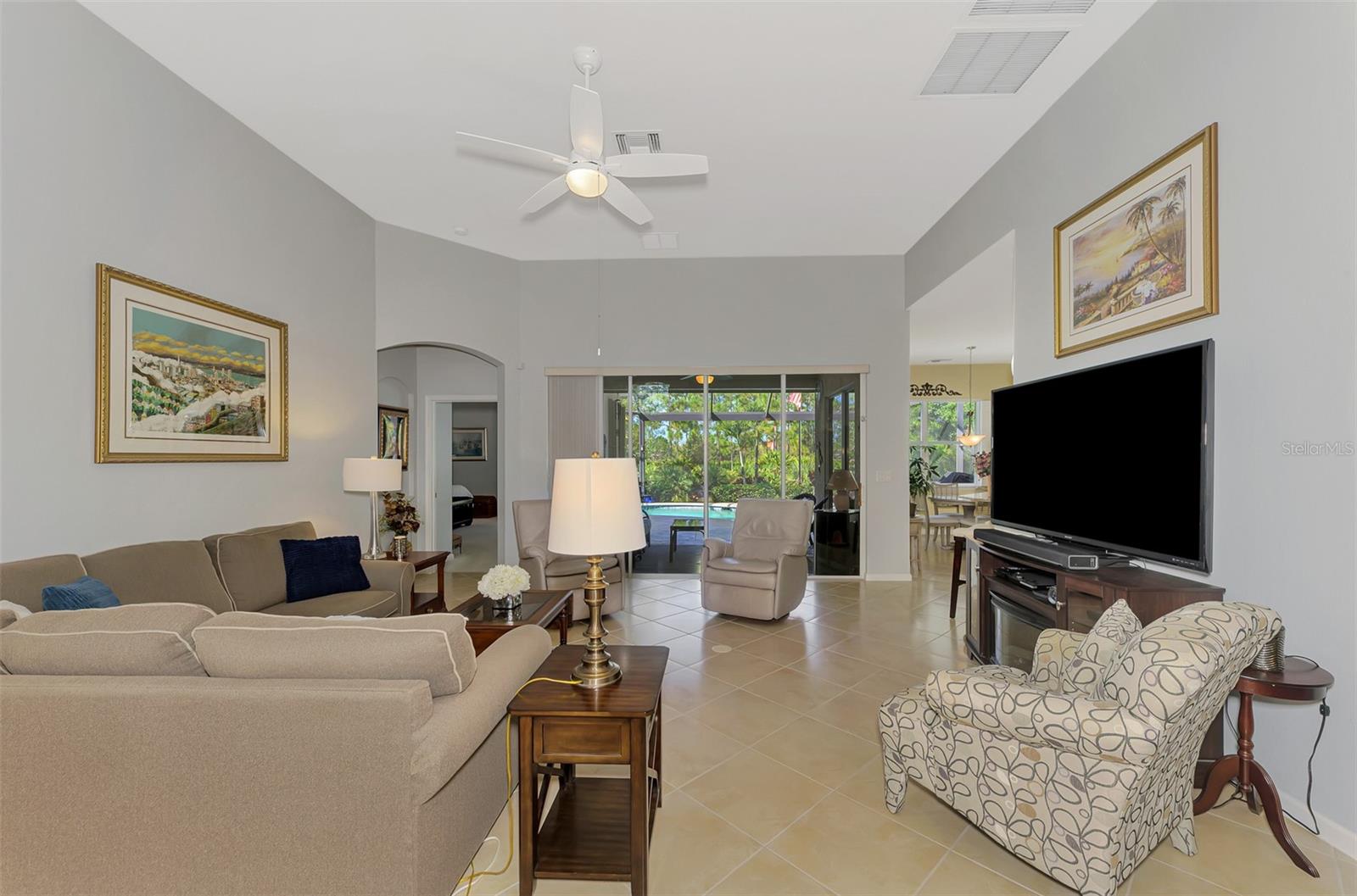 RIVERWOOD - Residential