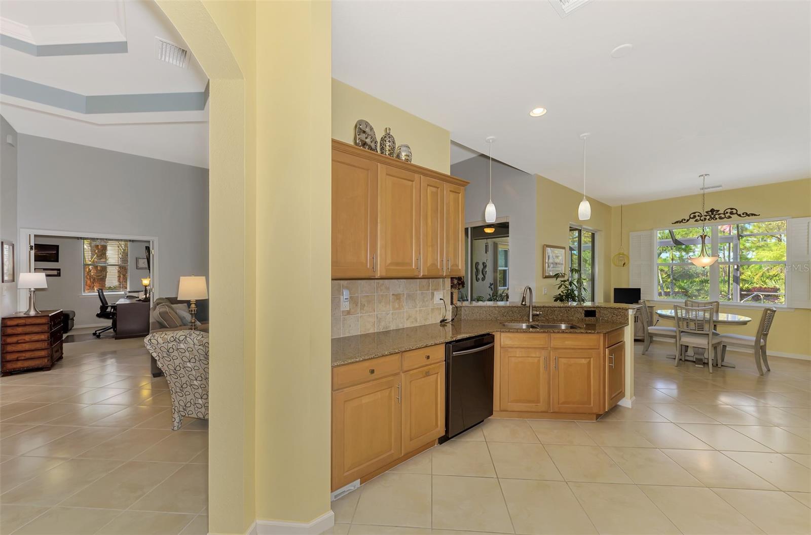 RIVERWOOD - Residential