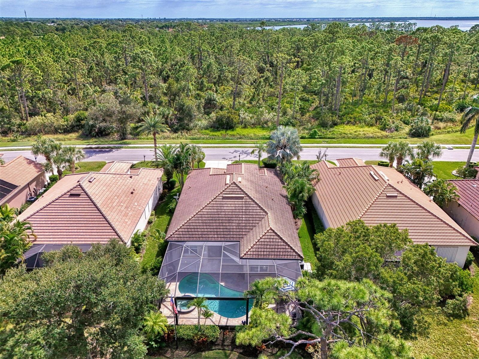 RIVERWOOD - Residential