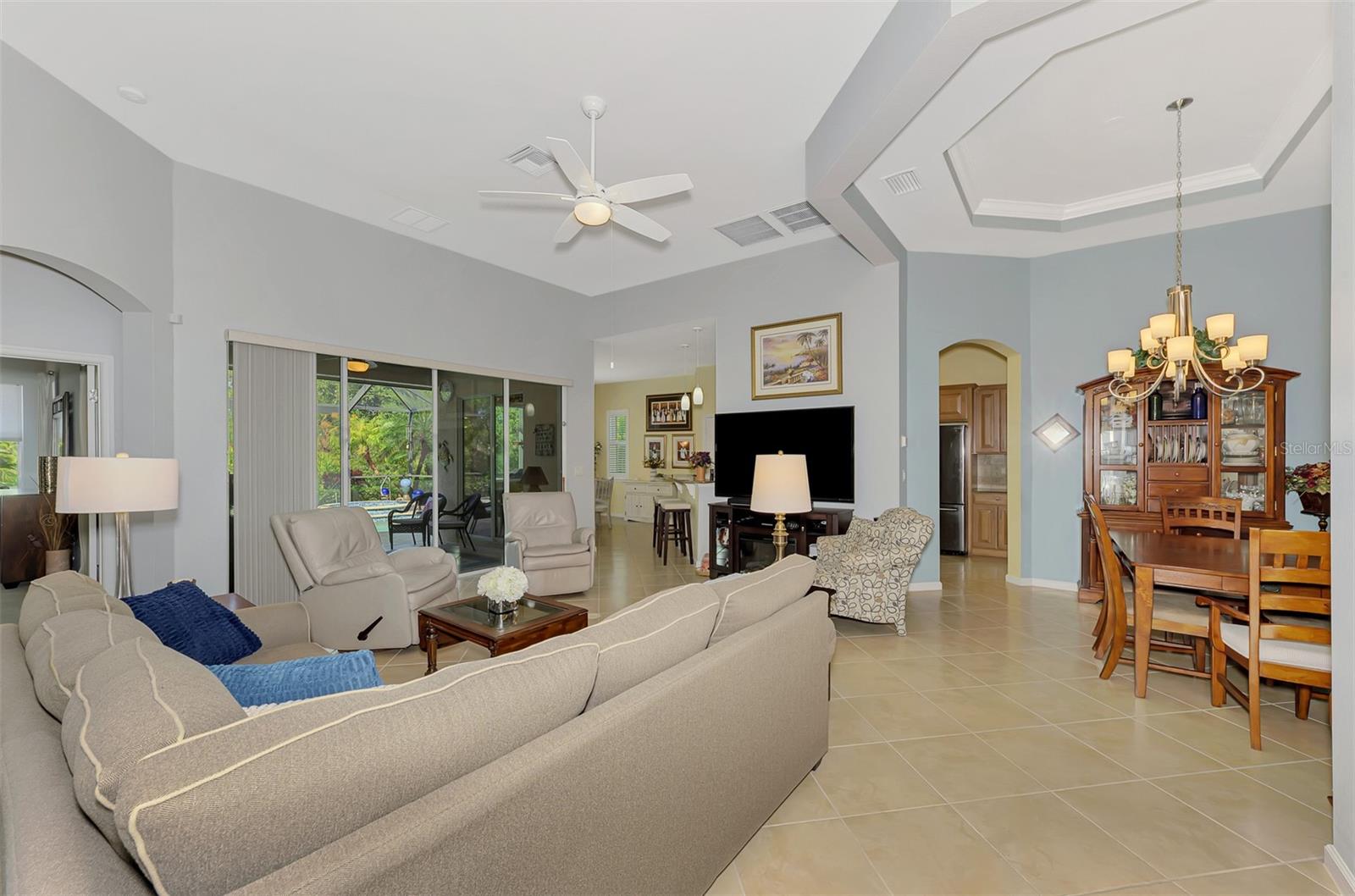 RIVERWOOD - Residential