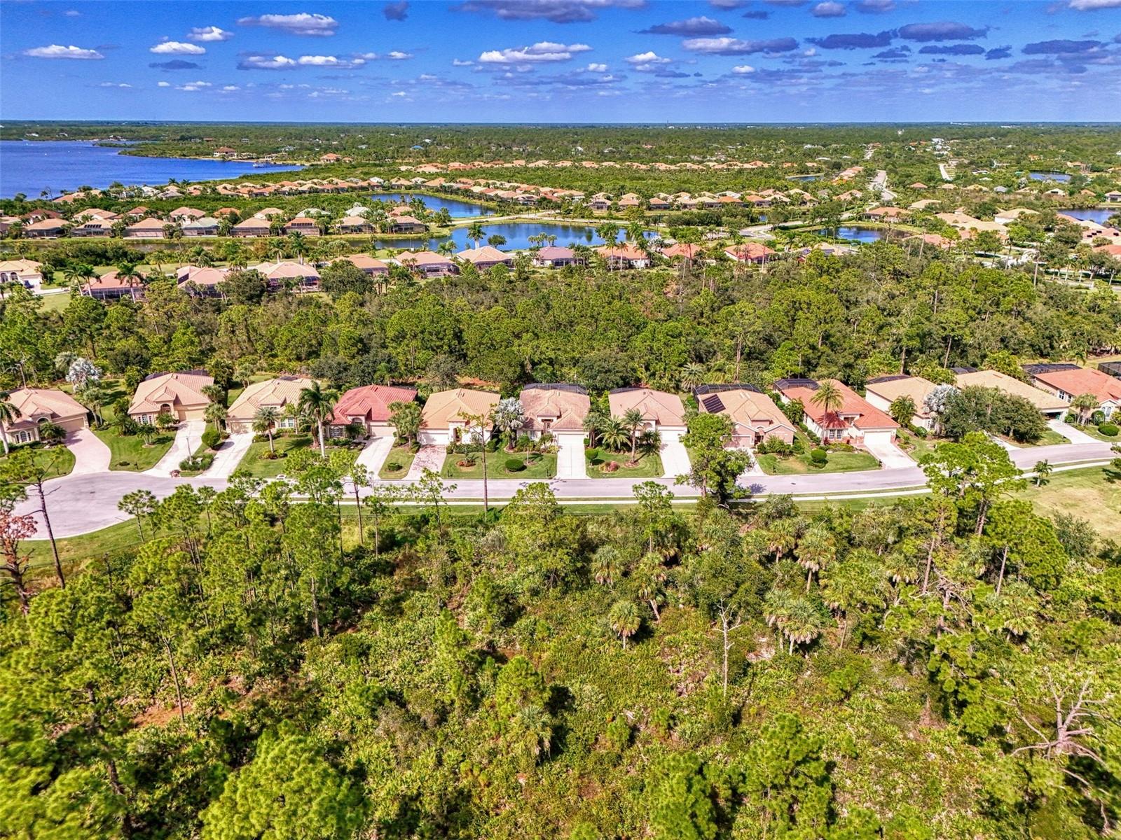 RIVERWOOD - Residential