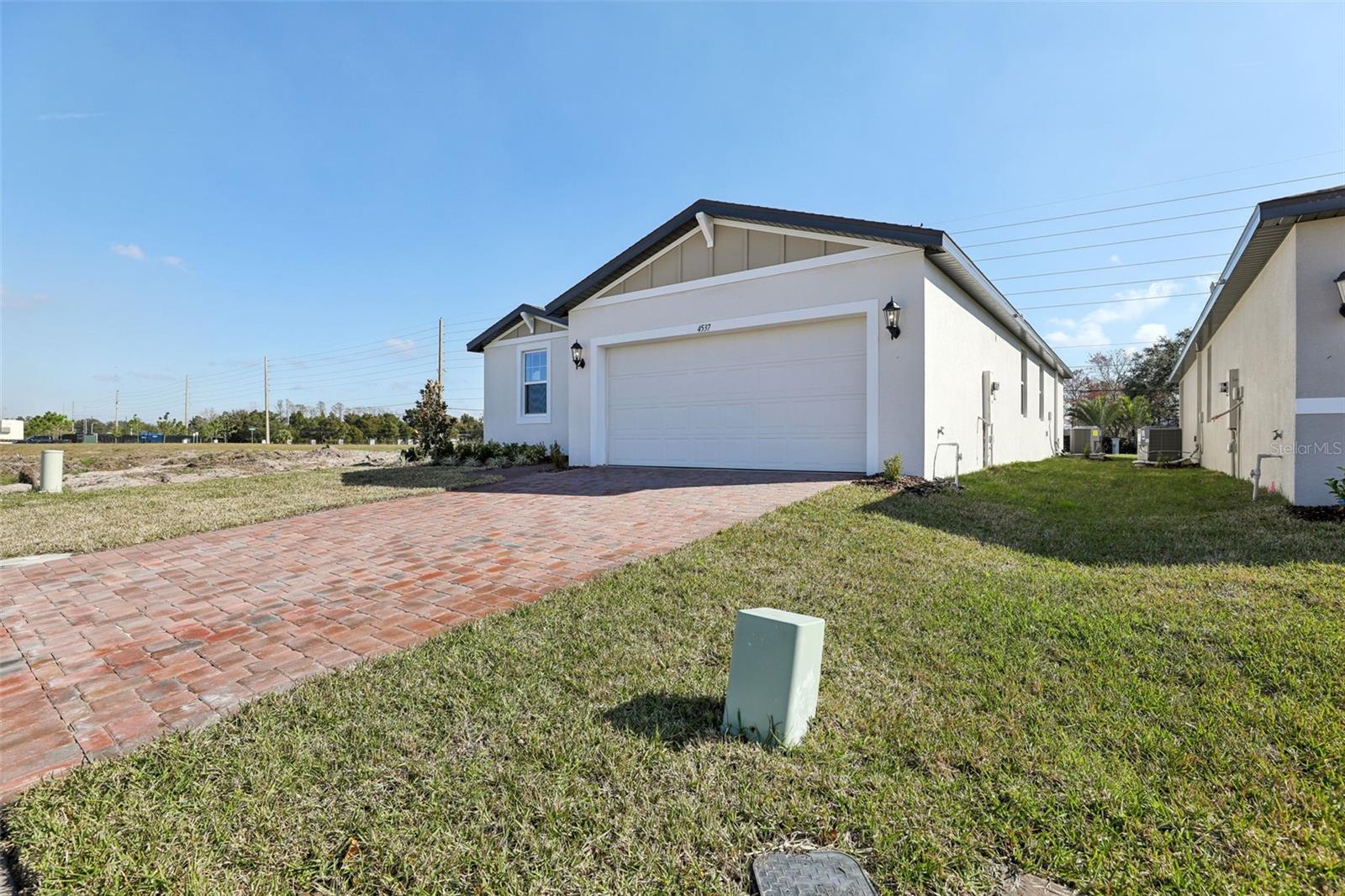 4537 SIDESADDLE TRAIL