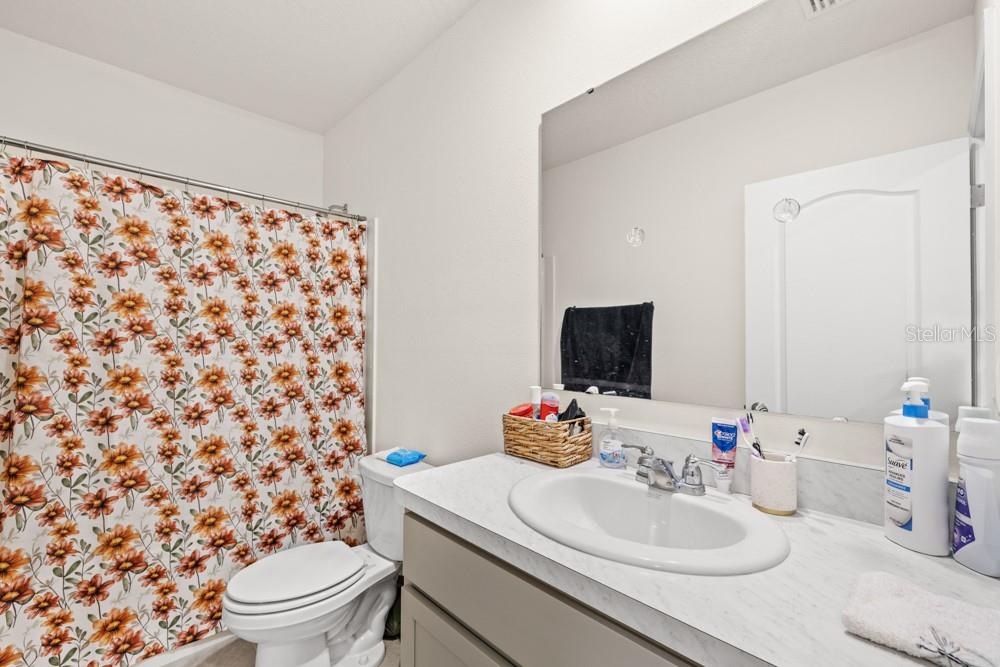 THOMPSON GROVE - Residential