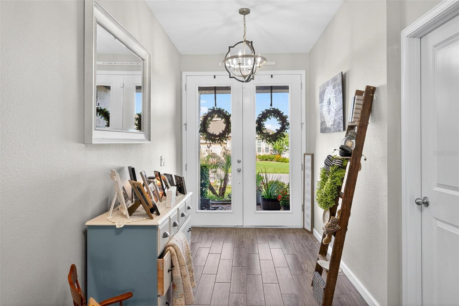 1711 REFLECTION LANE