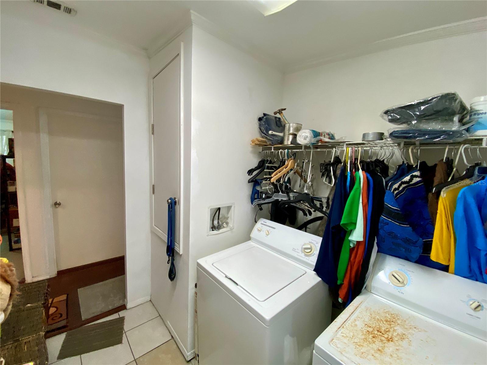 COUNTRY TRAILS PH 04 - Residential