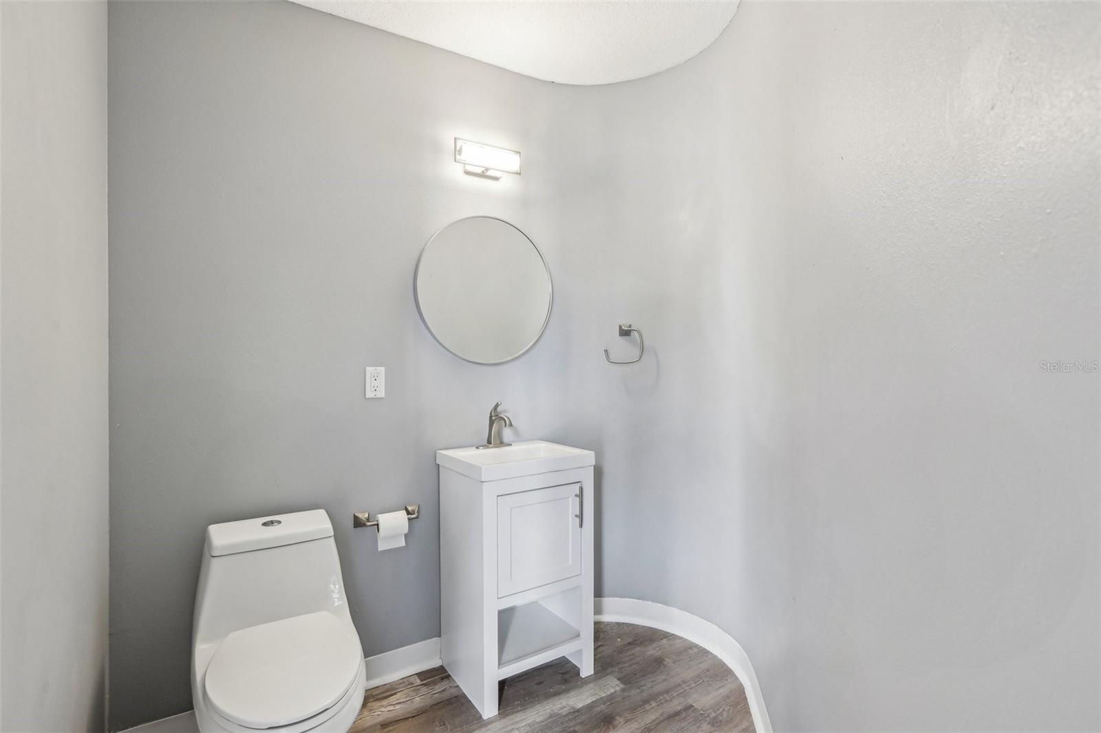 EMERALD CREEK - Residential