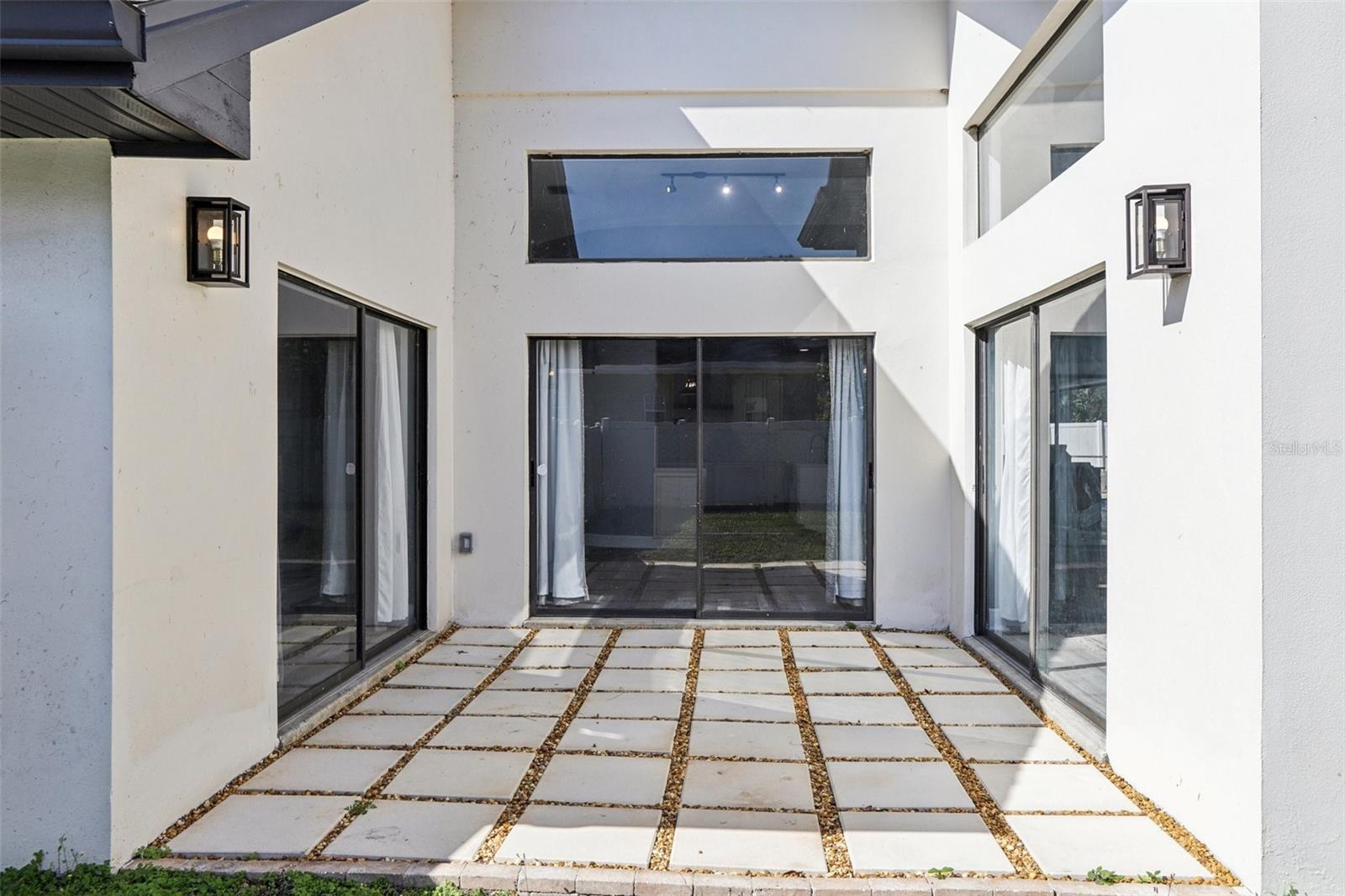 EMERALD CREEK - Residential