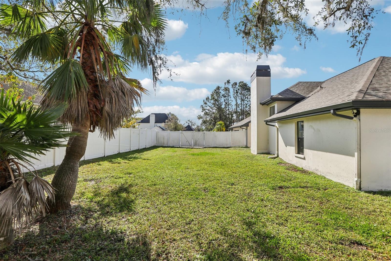 EMERALD CREEK - Residential