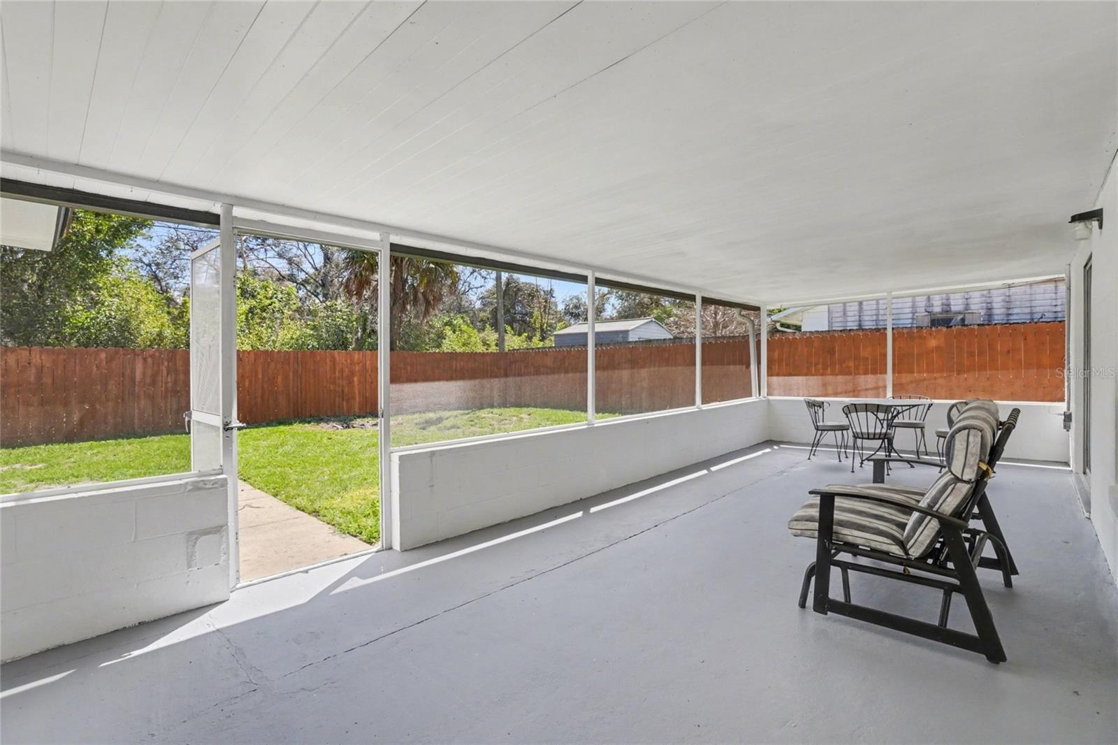 IMPERIAL ESTATES - Residential