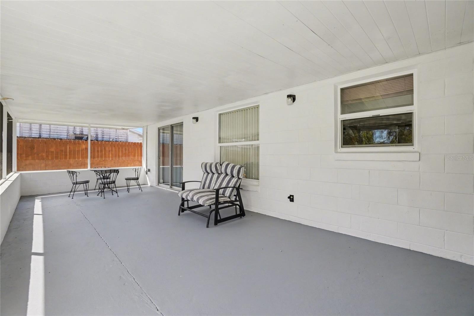 IMPERIAL ESTATES - Residential