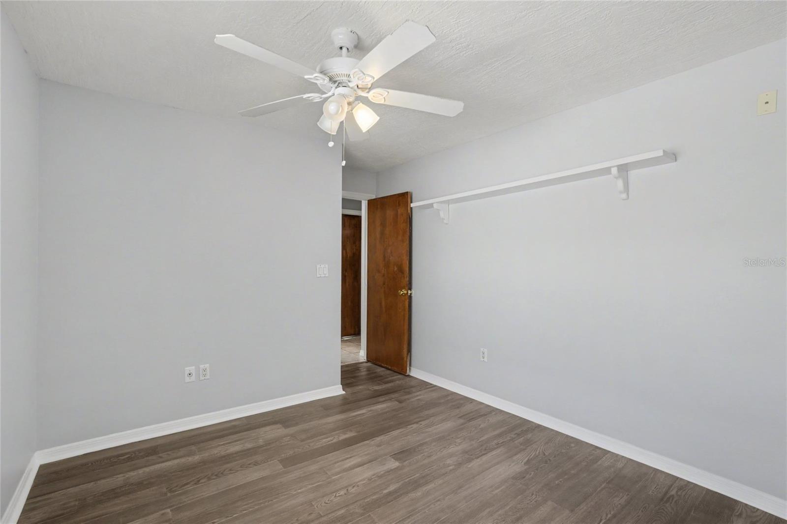 IMPERIAL ESTATES - Residential