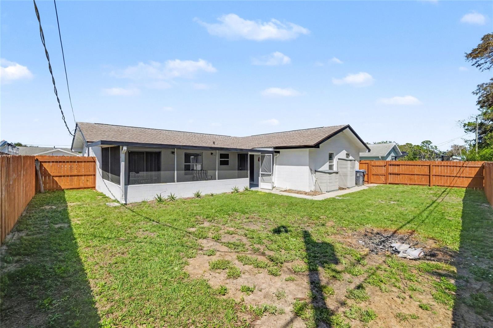 IMPERIAL ESTATES - Residential