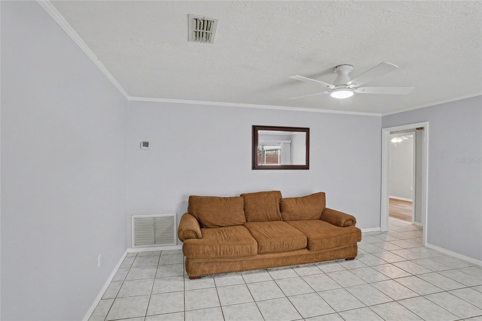 IMPERIAL ESTATES - Residential