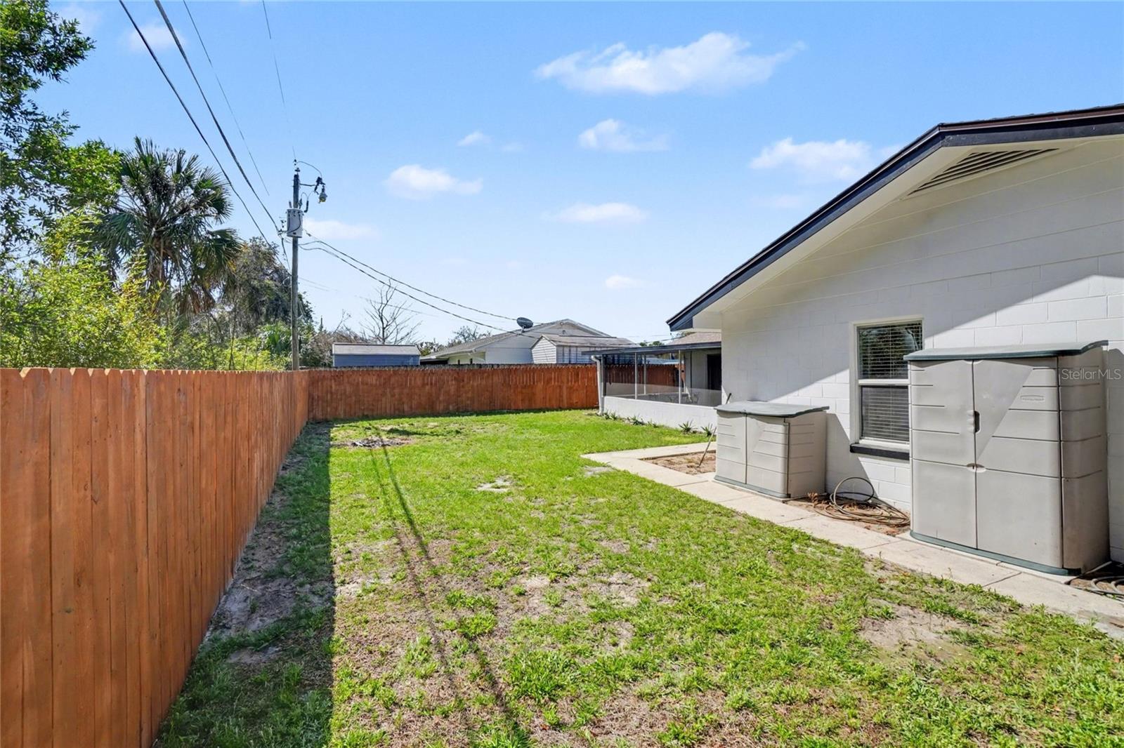 IMPERIAL ESTATES - Residential